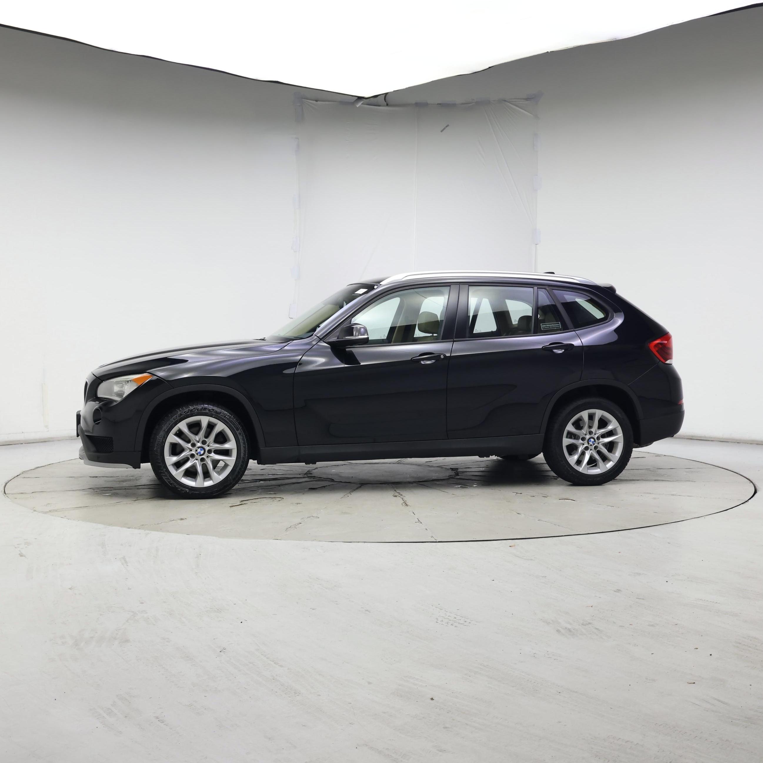 Thumbnail: 2015 BMW X1 - 3