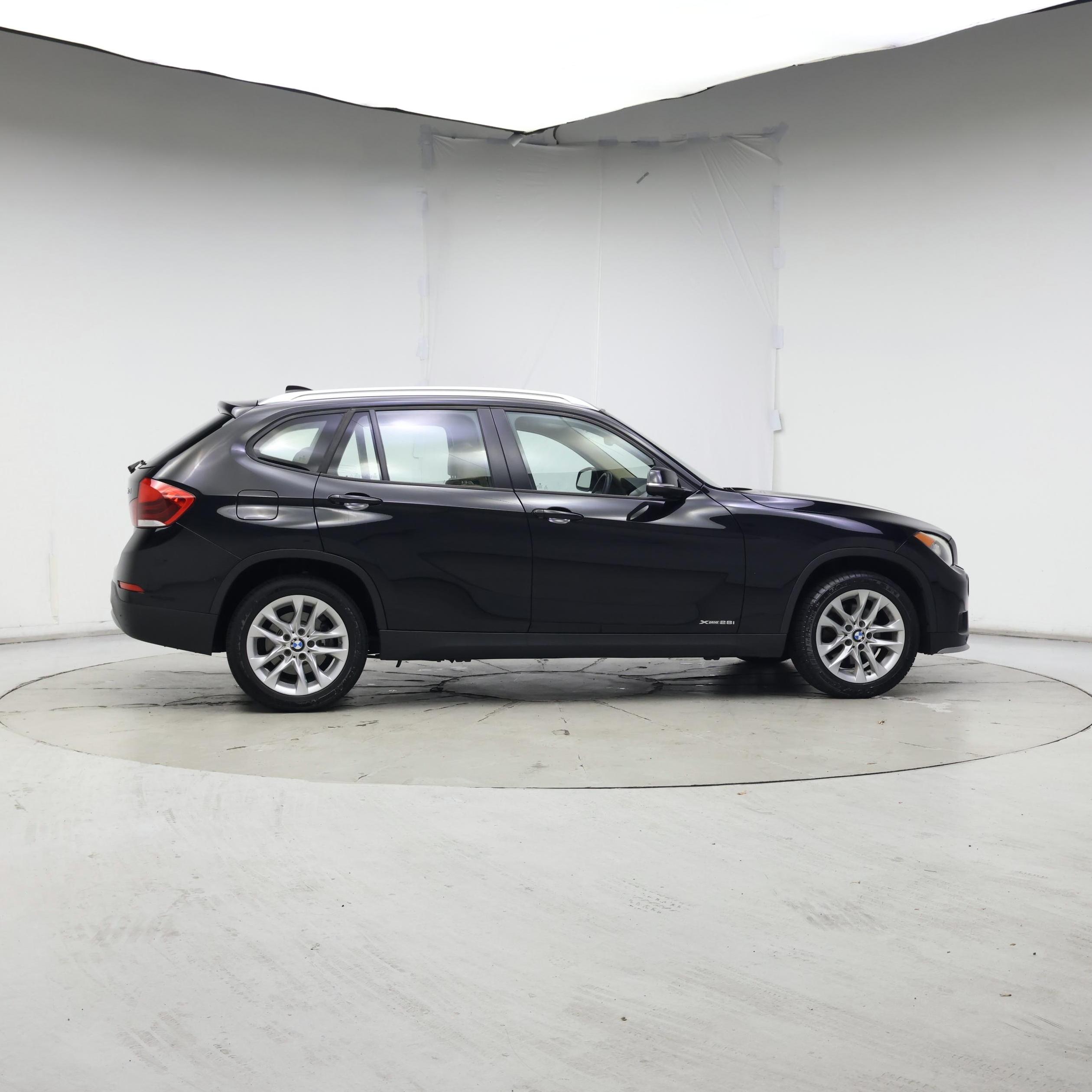 Thumbnail: 2015 BMW X1 - 7