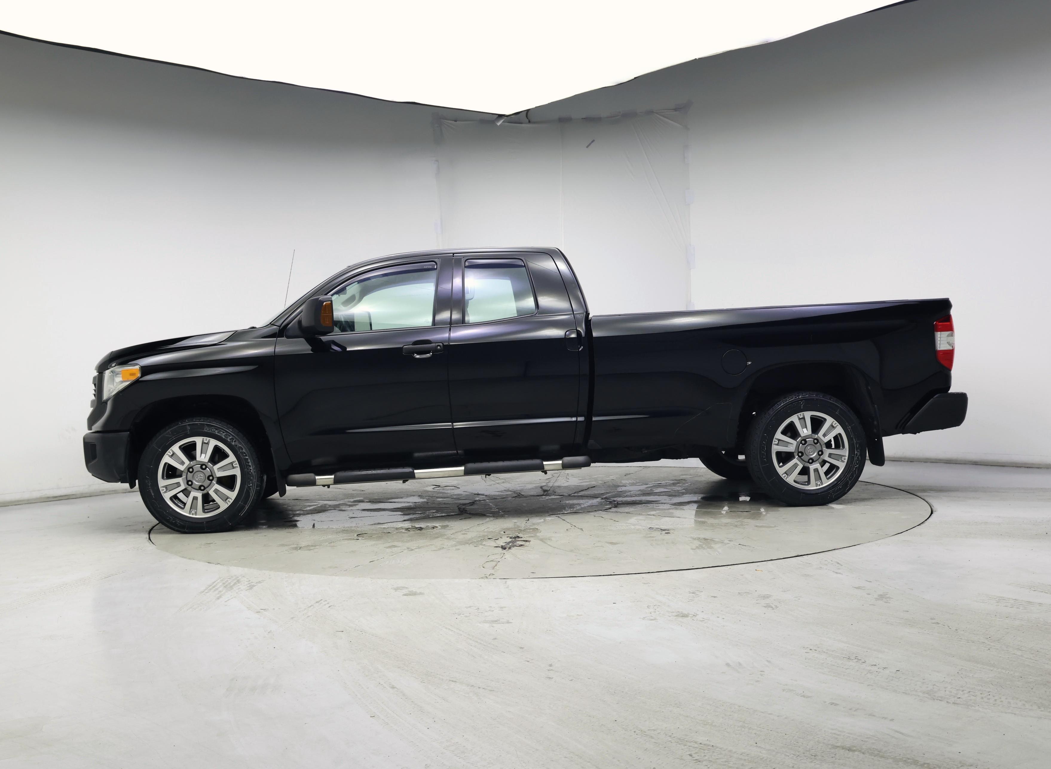 Thumbnail: 2014 Toyota Tundra - 3