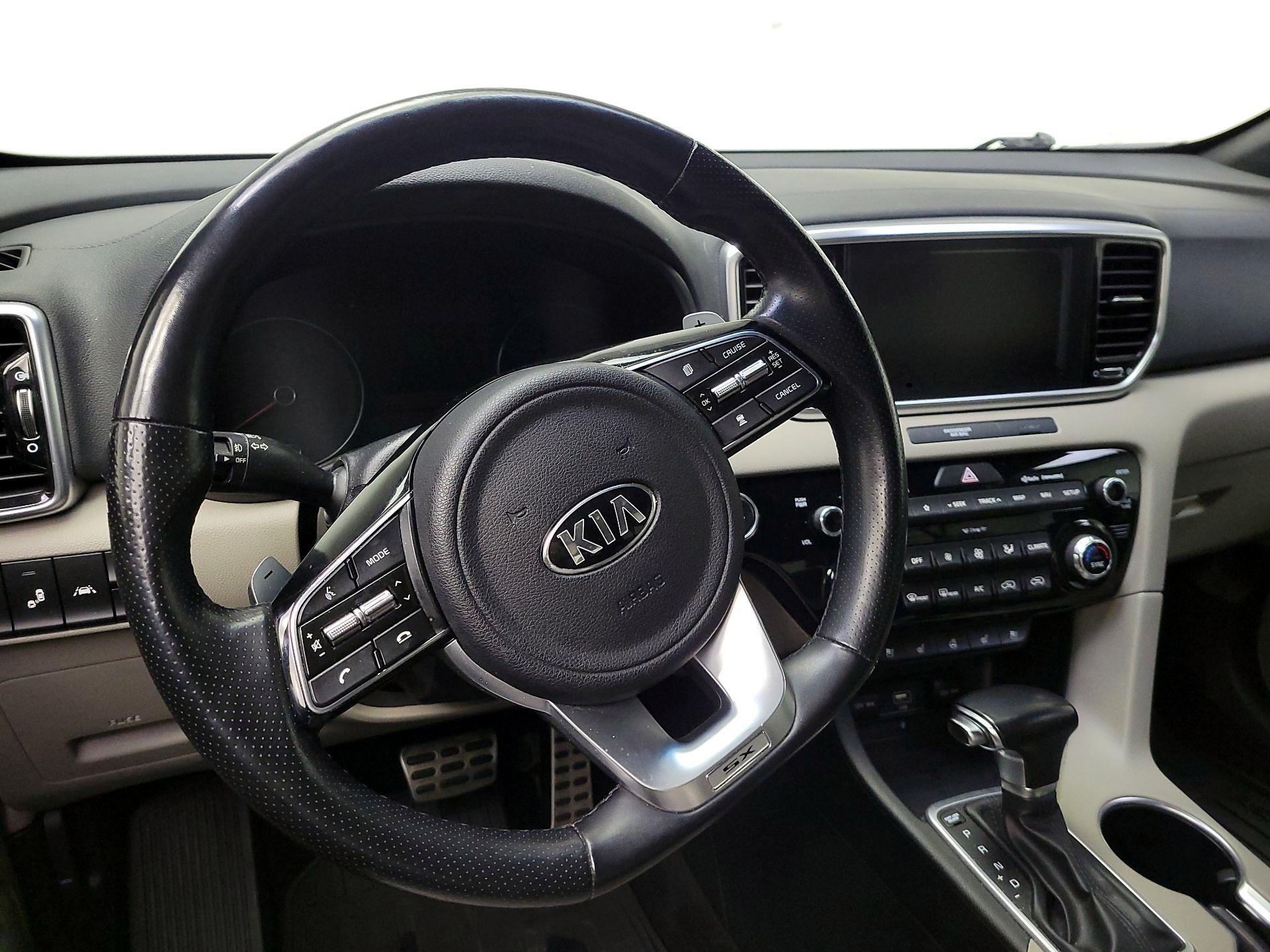 Thumbnail: 2020 Kia Sportage - 10