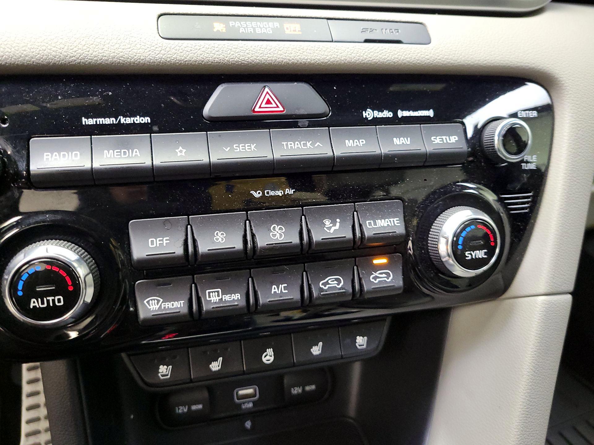 Thumbnail: 2020 Kia Sportage - 16