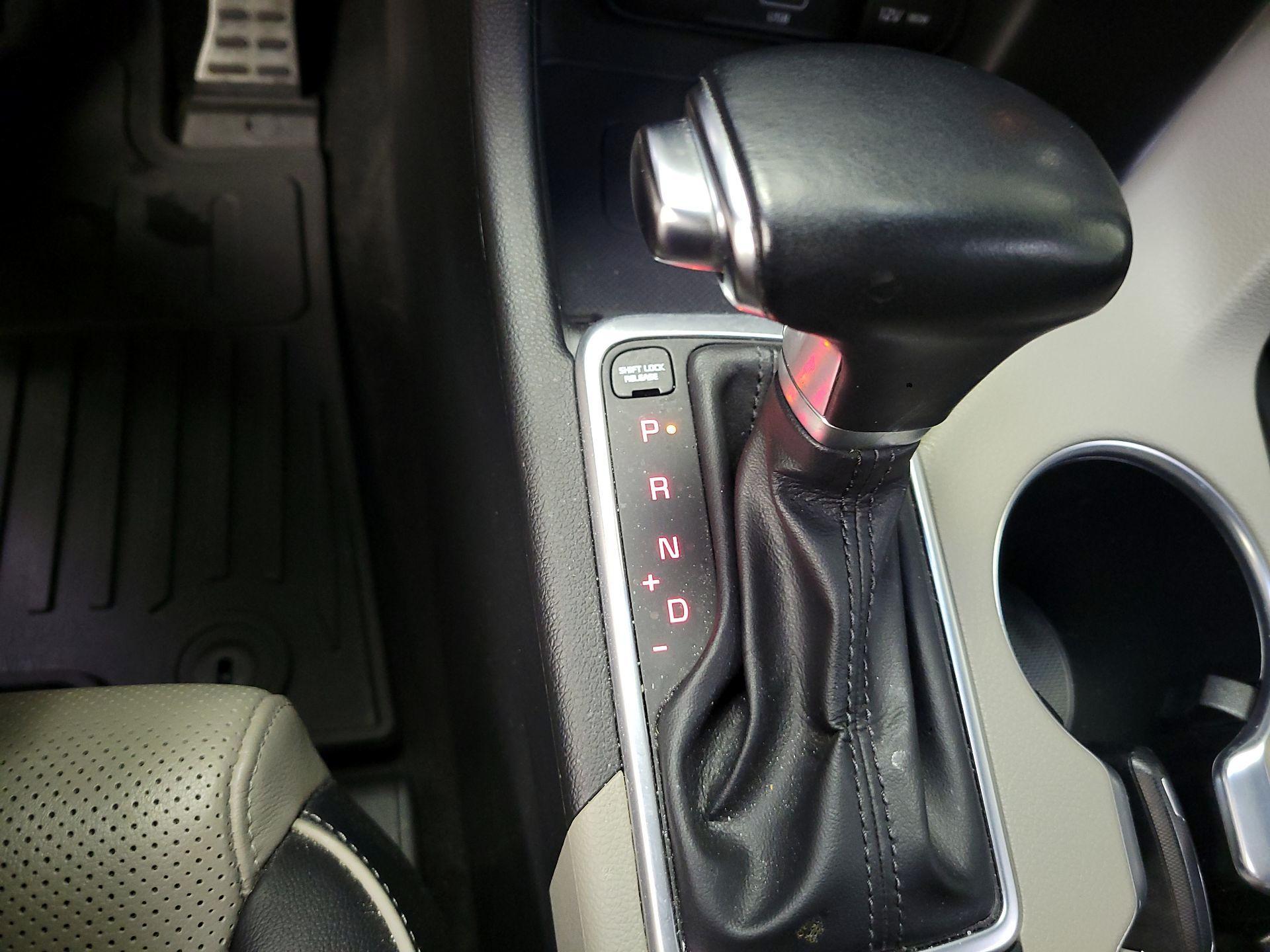 Thumbnail: 2020 Kia Sportage - 17