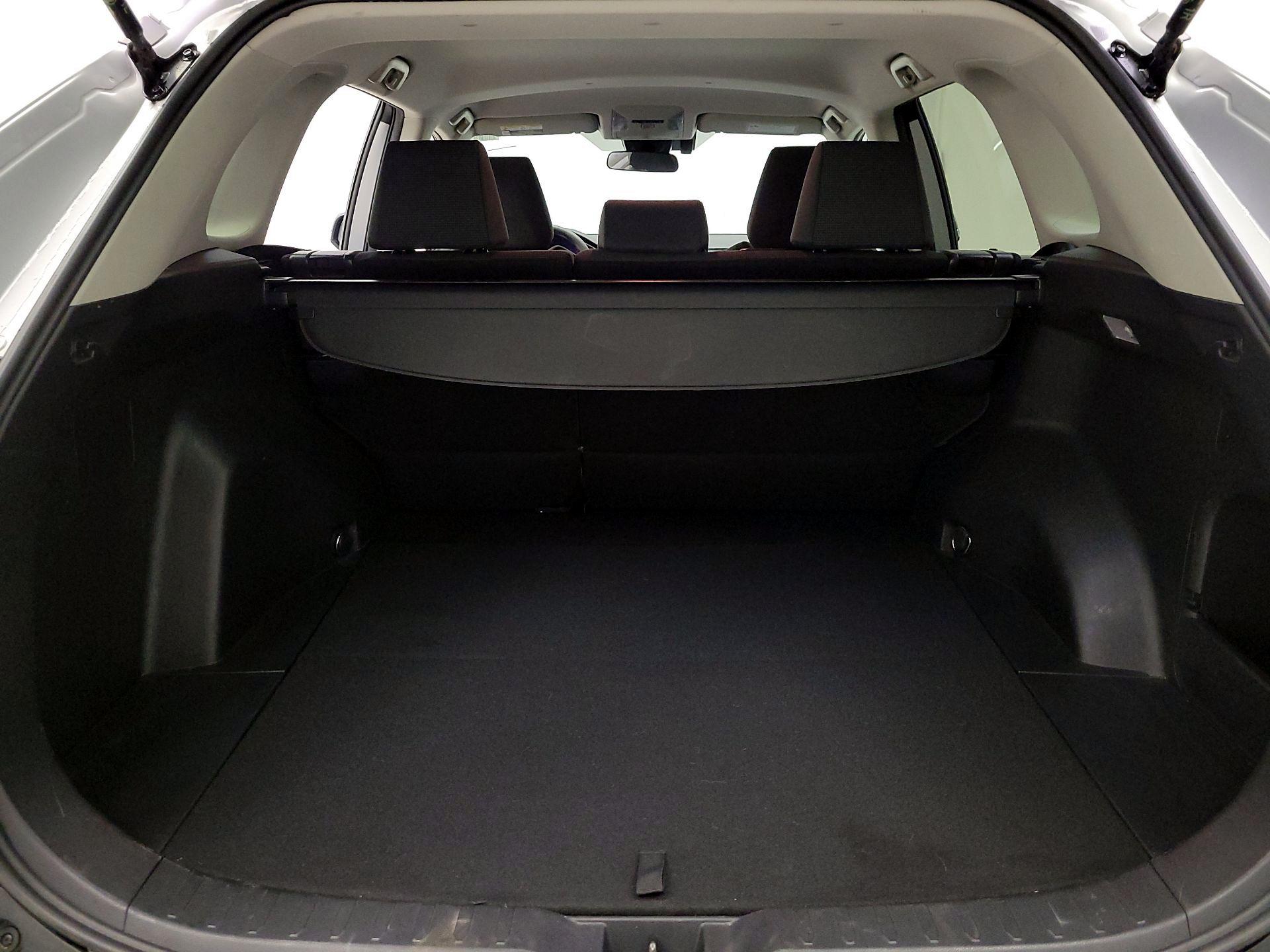 Thumbnail: 2019 Toyota RAV4 - 20