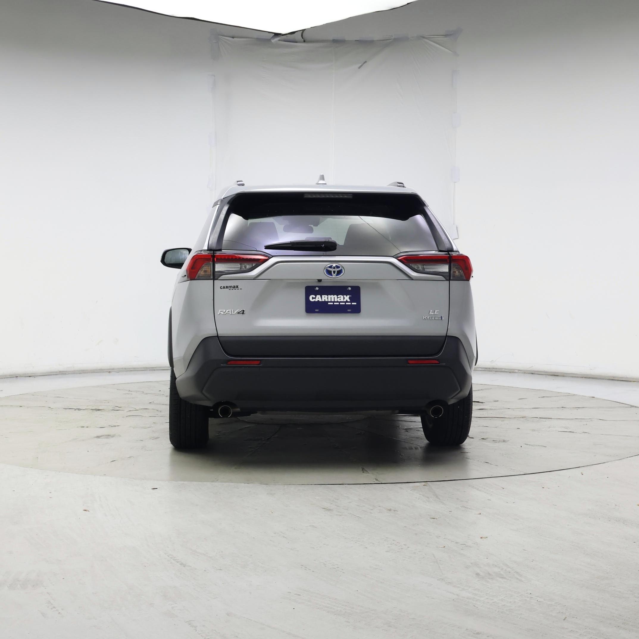 Thumbnail: 2019 Toyota RAV4 - 6