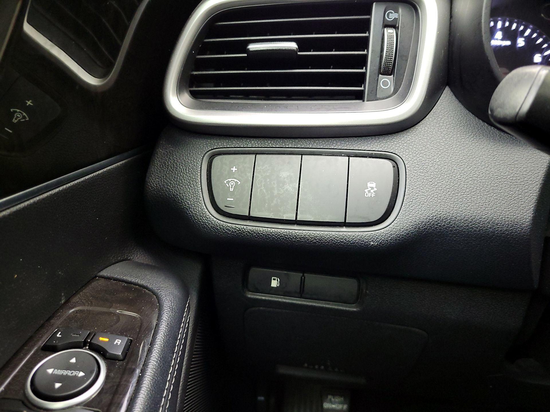 Thumbnail: 2017 Kia Sorento - 13