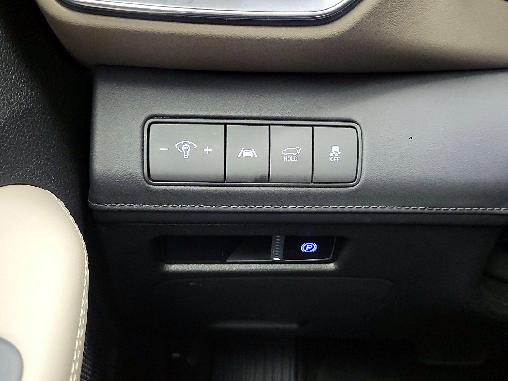 Thumbnail: 2023 Hyundai Santa Fe - 13