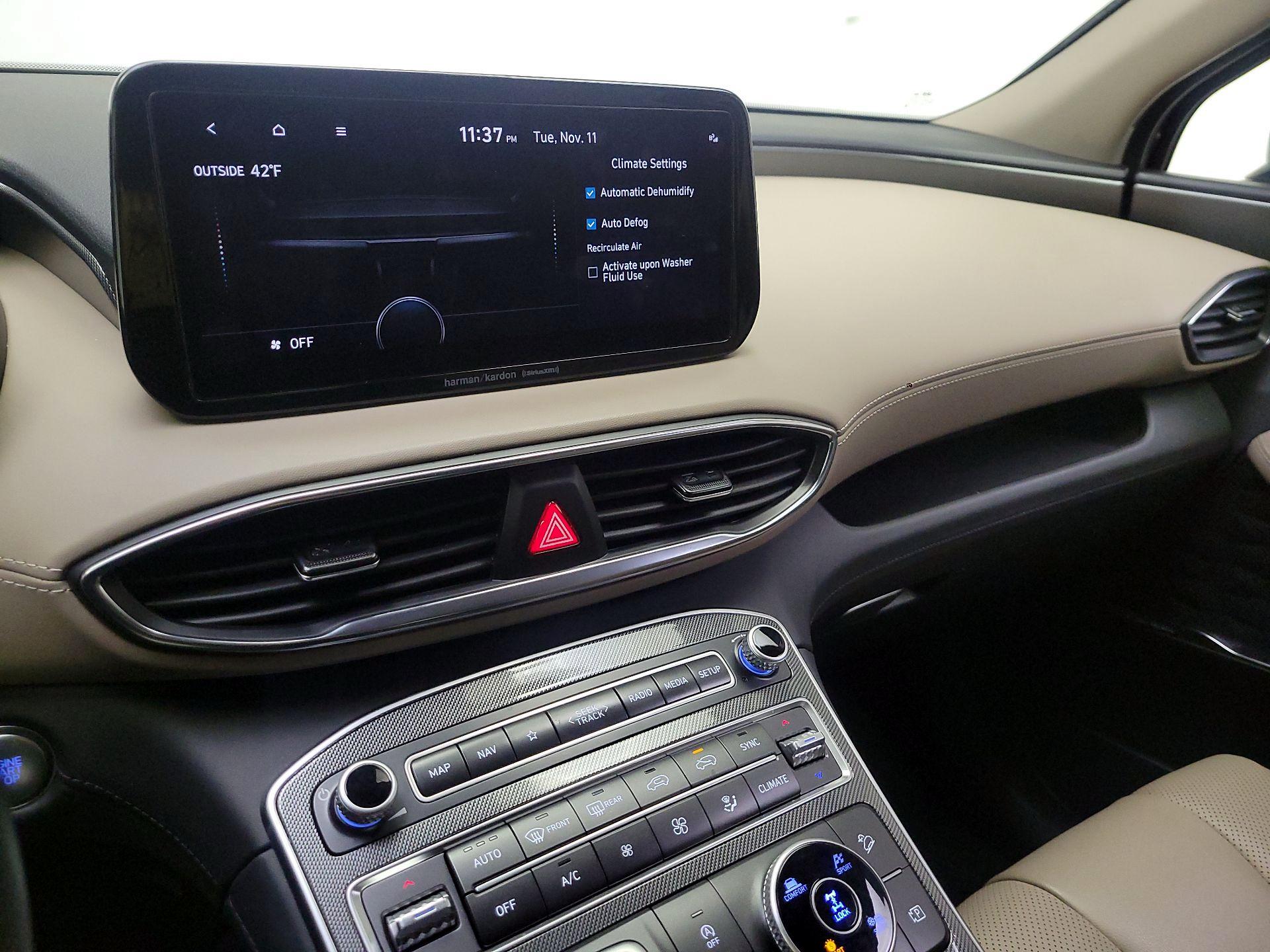 Thumbnail: 2023 Hyundai Santa Fe - 17