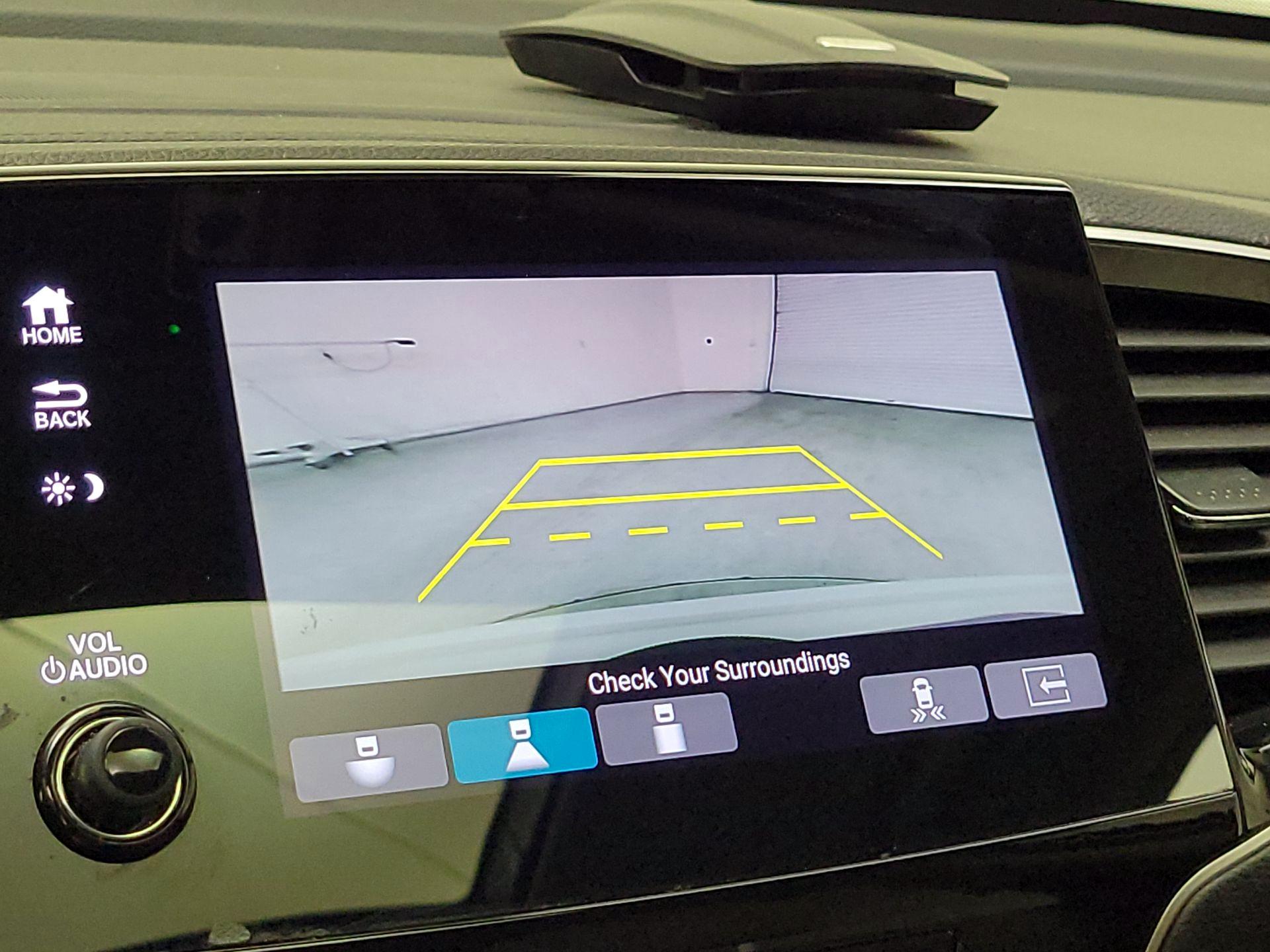 Thumbnail: 2021 Honda Pilot - 15