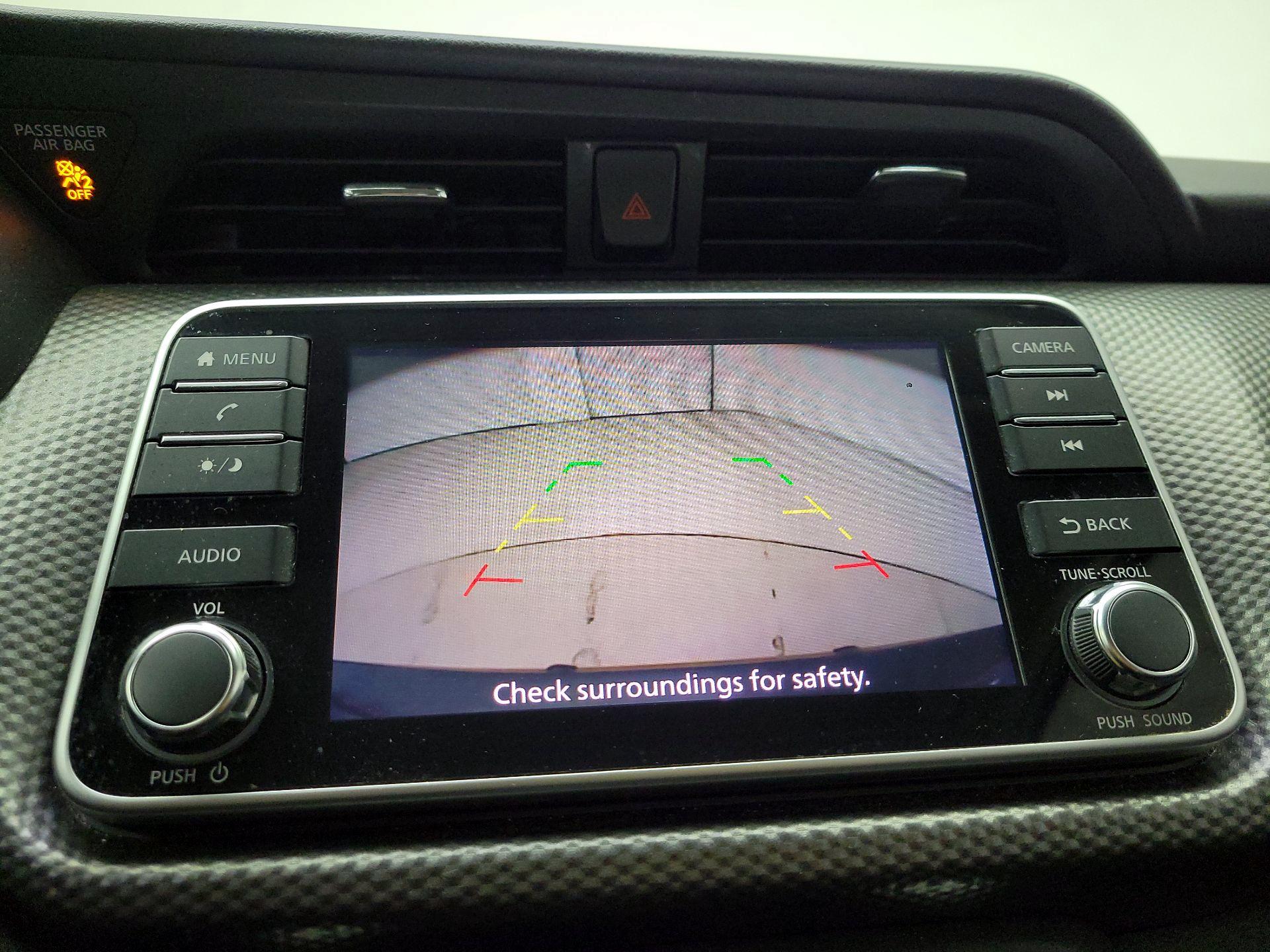 Thumbnail: 2020 Nissan Kicks - 14