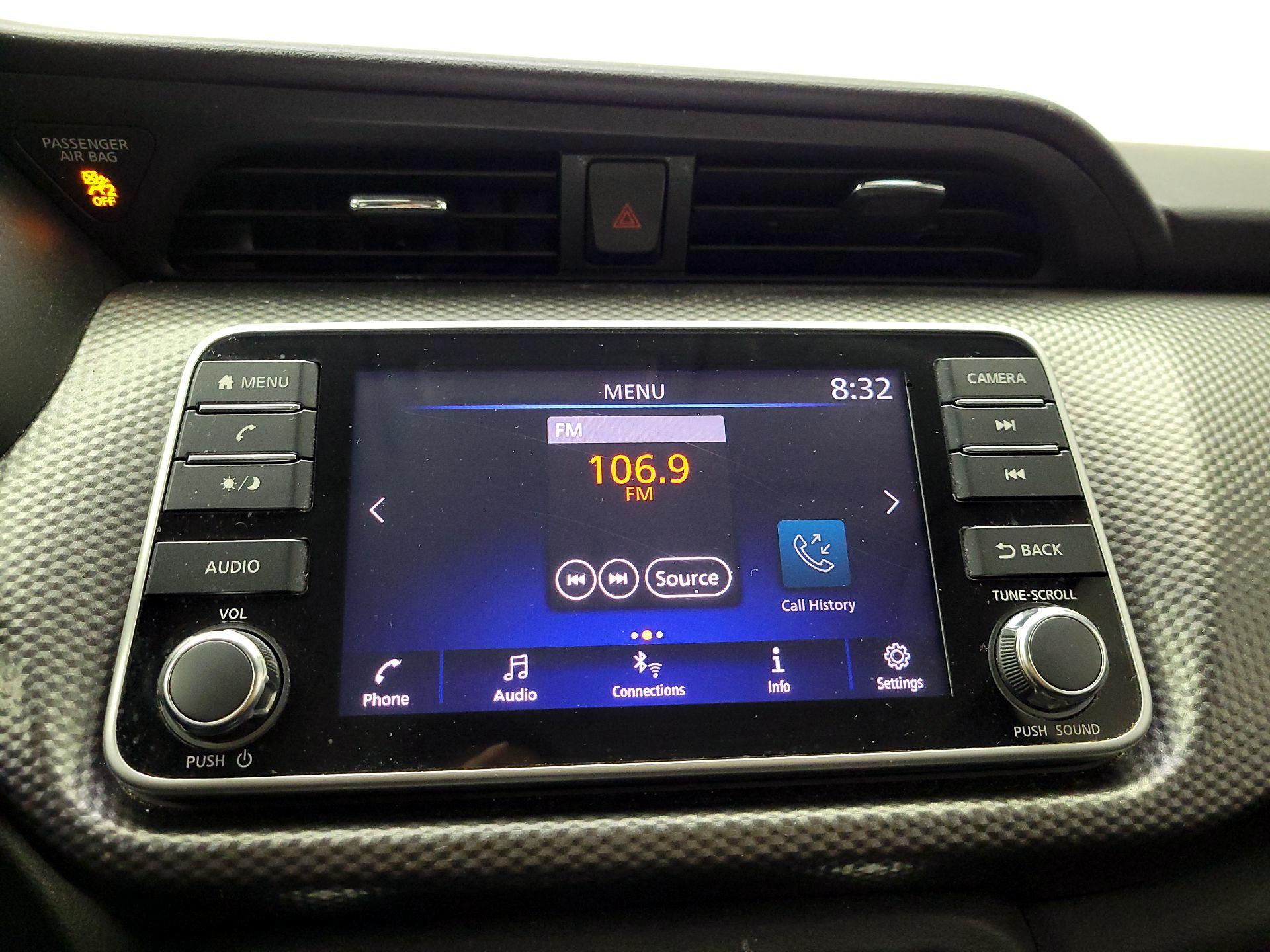 Thumbnail: 2020 Nissan Kicks - 15