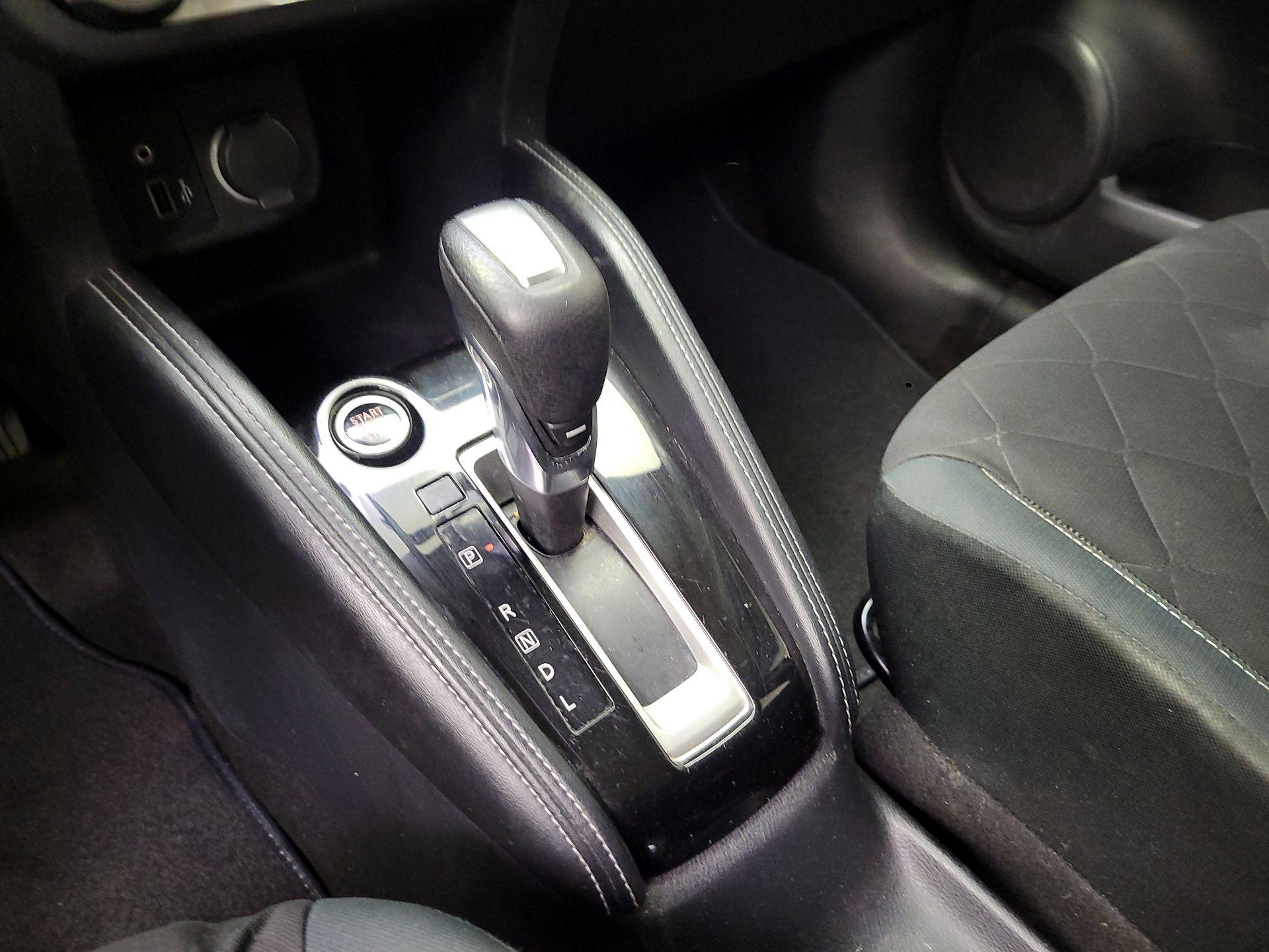 Thumbnail: 2020 Nissan Kicks - 17