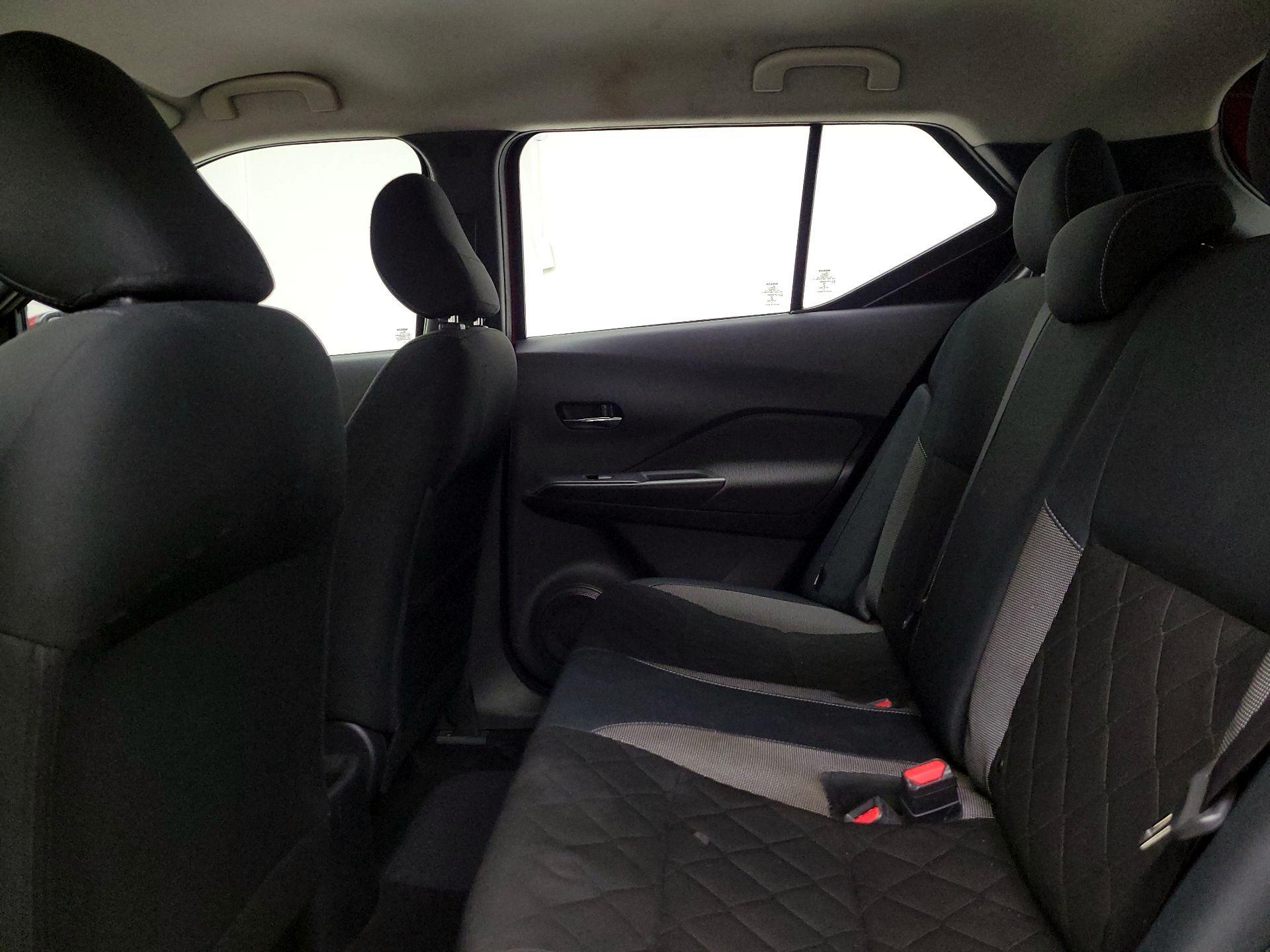 Thumbnail: 2020 Nissan Kicks - 19