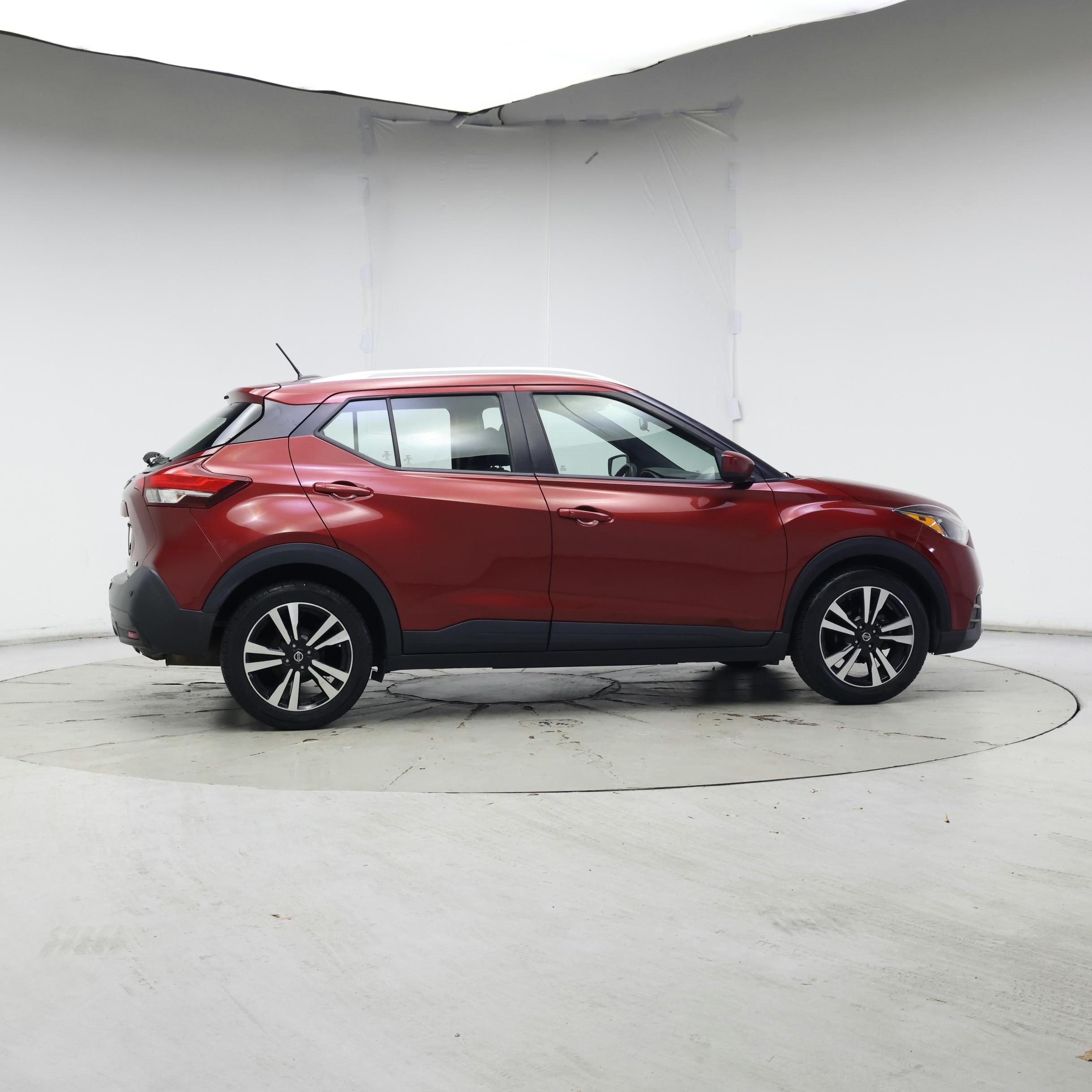 Thumbnail: 2020 Nissan Kicks - 7