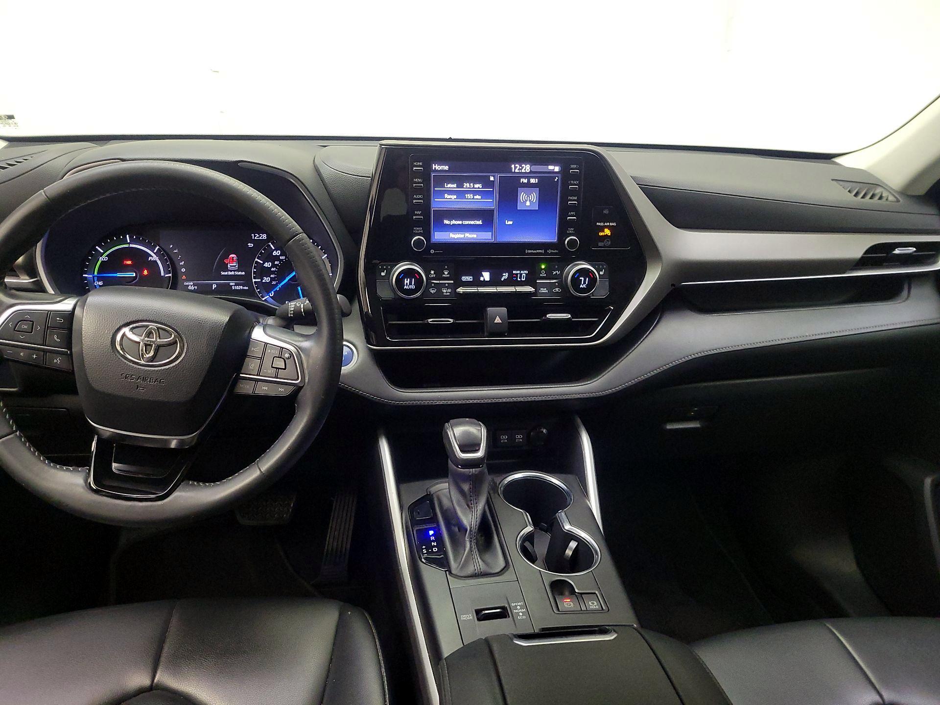 Thumbnail: 2021 Toyota Highlander - 9