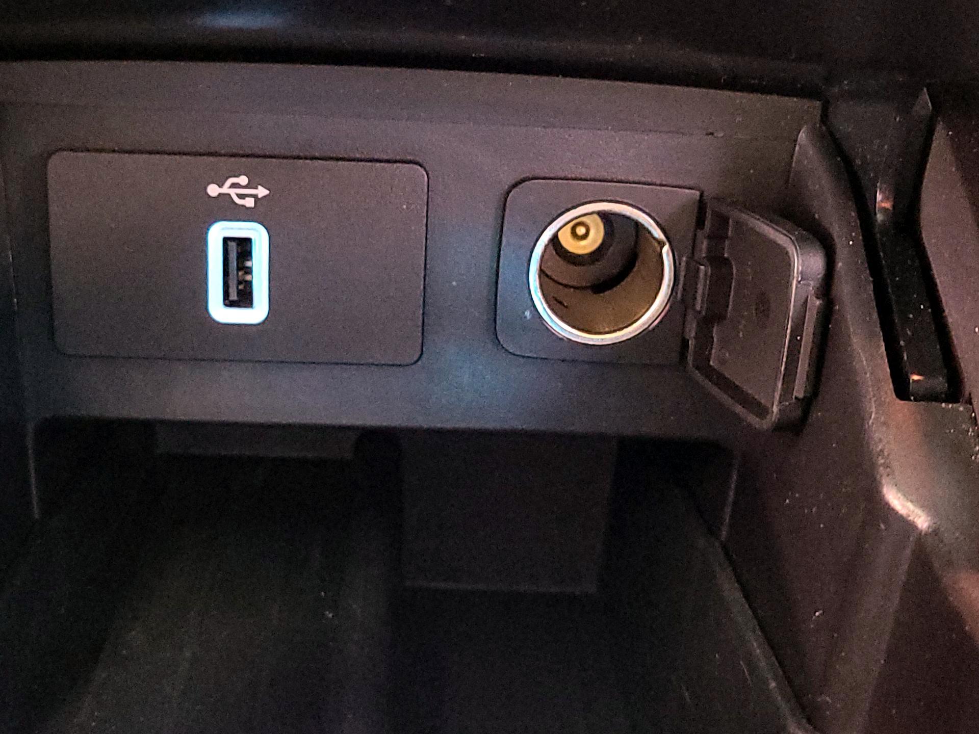 Thumbnail: 2017 Ford Explorer - 19