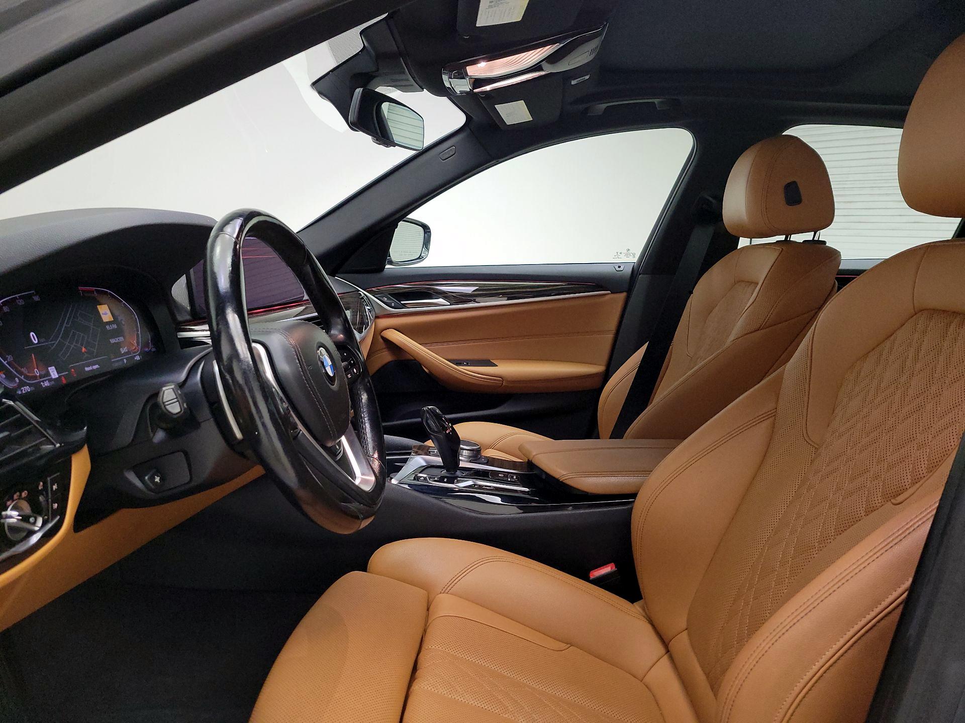 Thumbnail: 2021 BMW 5 Series - 11