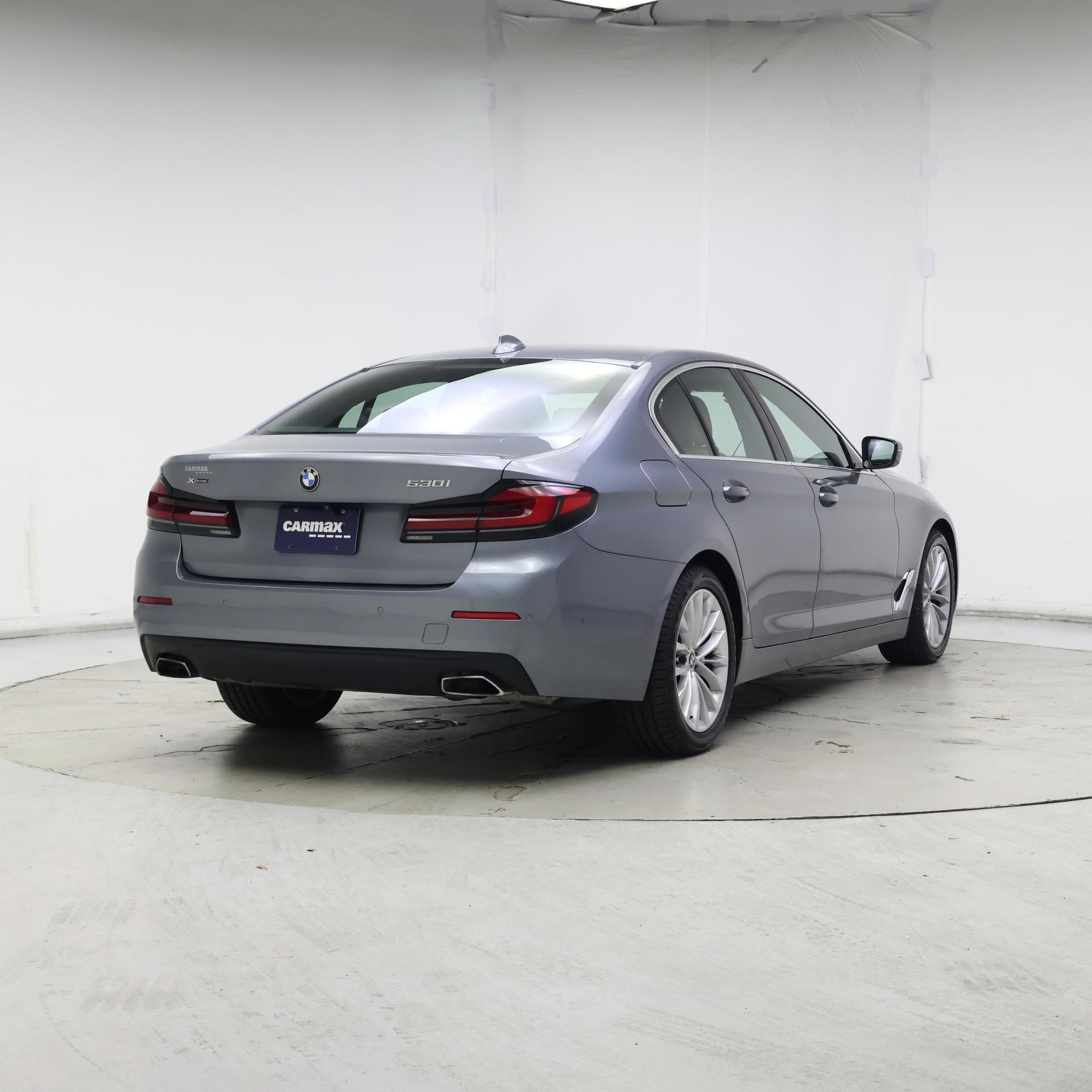 Thumbnail: 2021 BMW 5 Series - 8