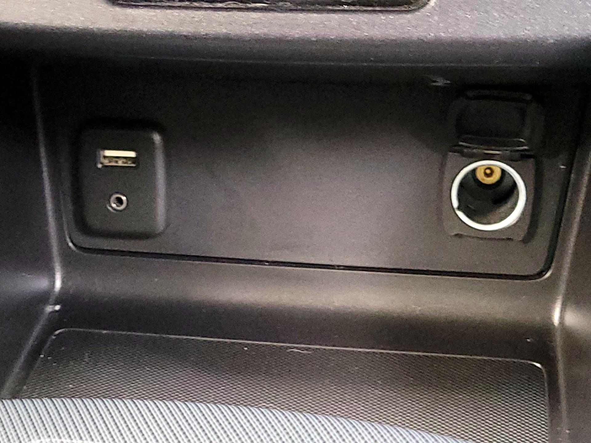 Thumbnail: 2018 Chevrolet Colorado - 19