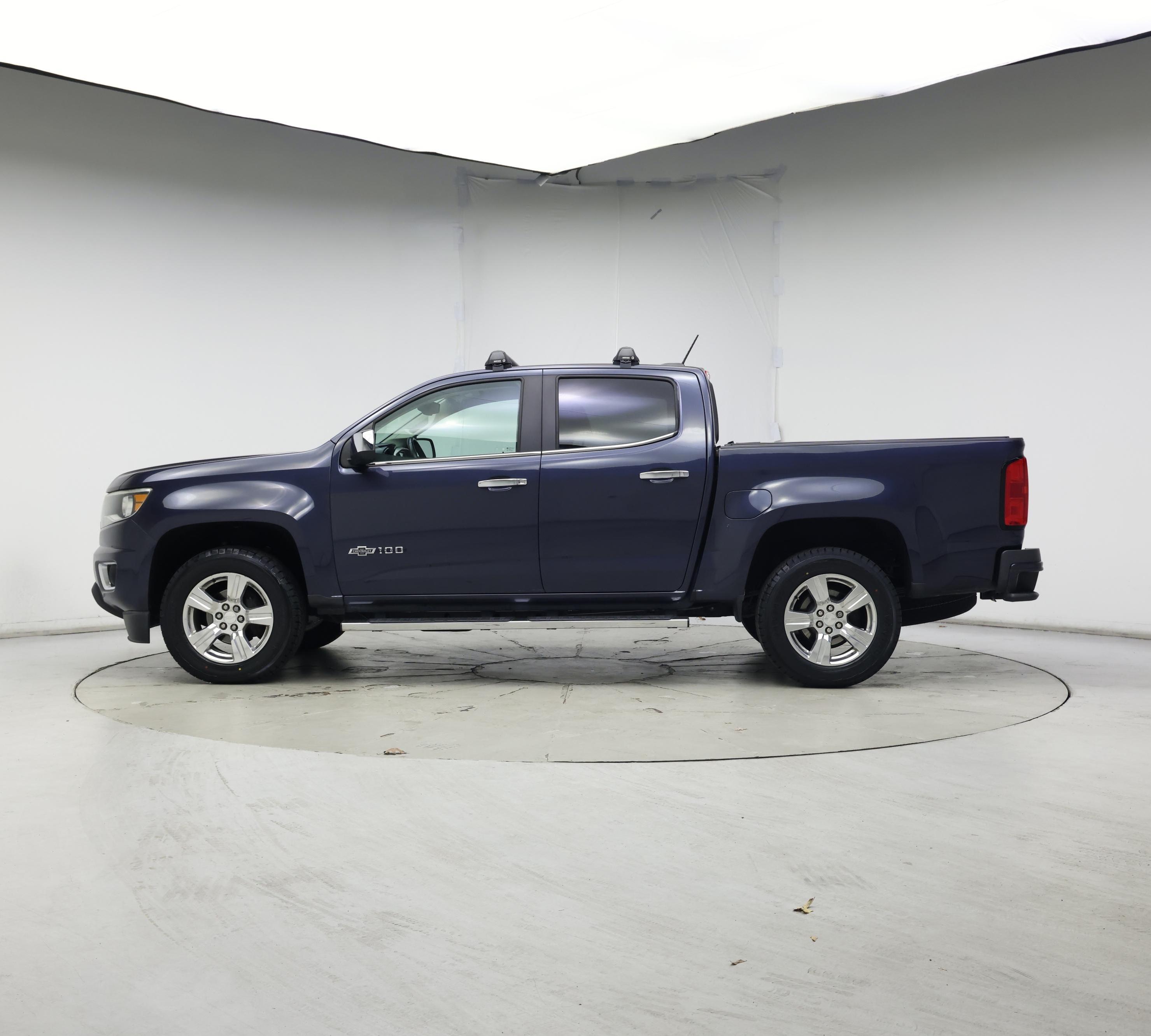 Thumbnail: 2018 Chevrolet Colorado - 3