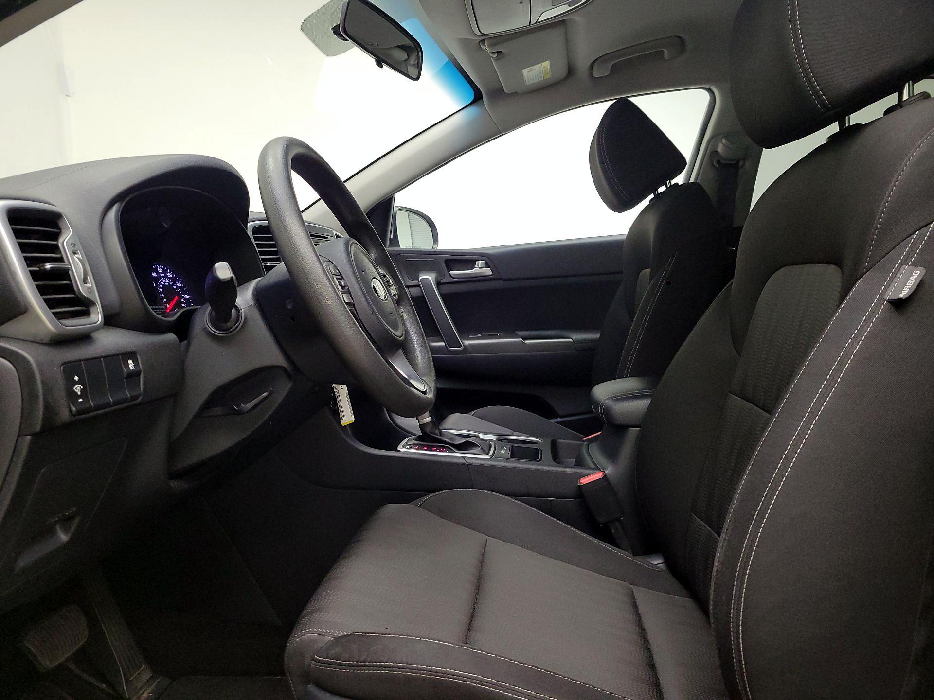 Thumbnail: 2019 Kia Sportage - 11