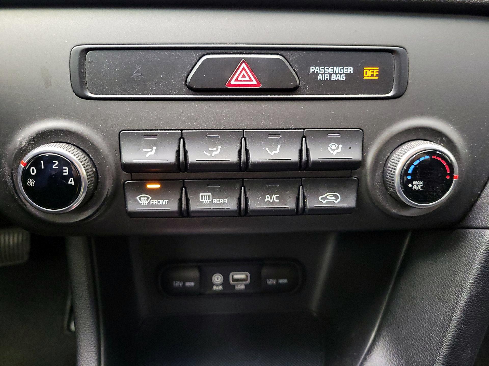 Thumbnail: 2019 Kia Sportage - 16