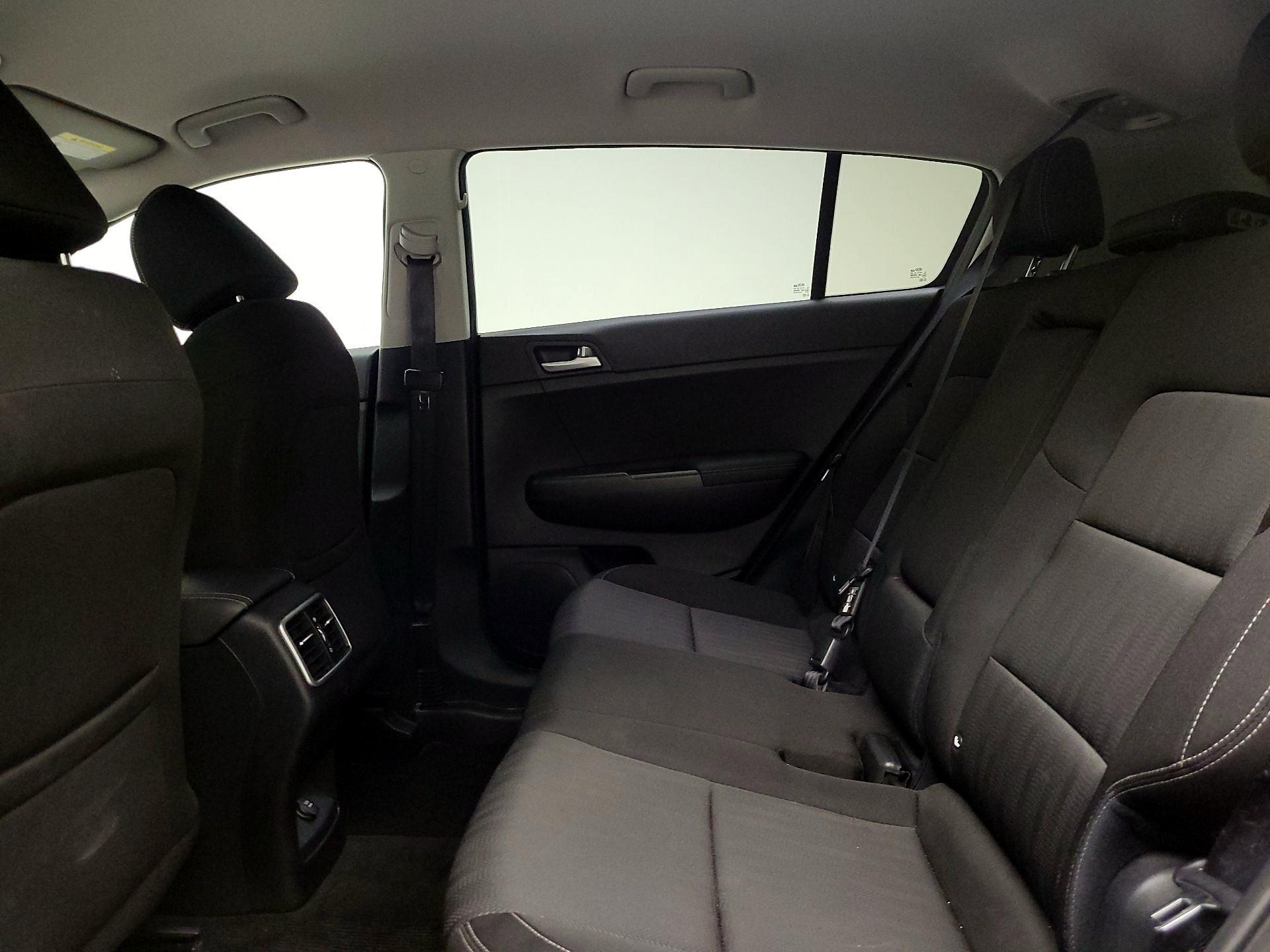 Thumbnail: 2019 Kia Sportage - 19