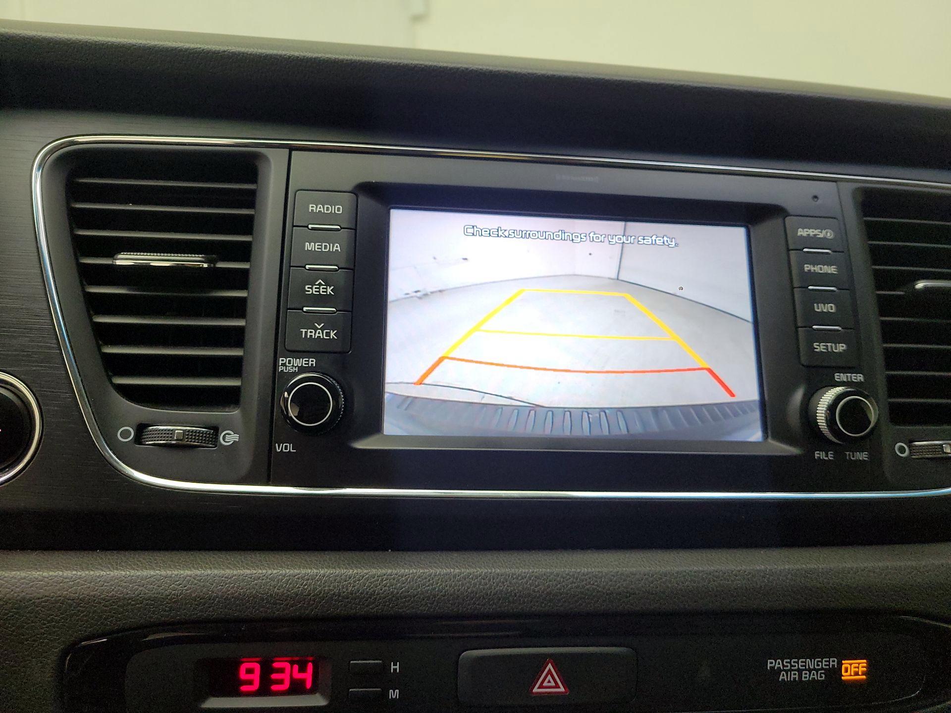 Thumbnail: 2017 Kia Sedona - 14