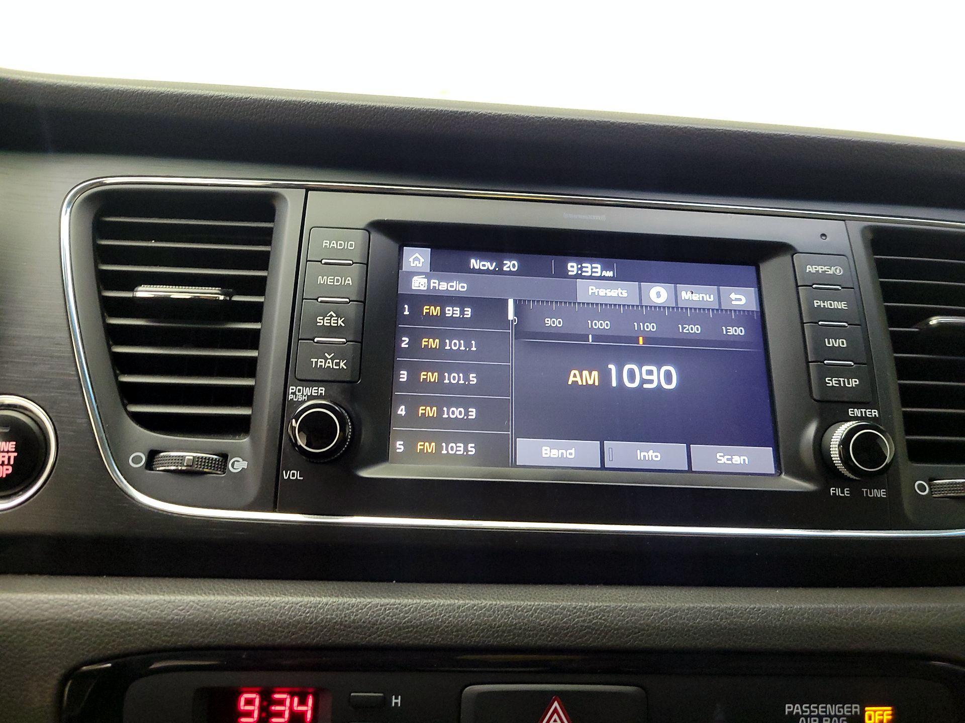 Thumbnail: 2017 Kia Sedona - 15