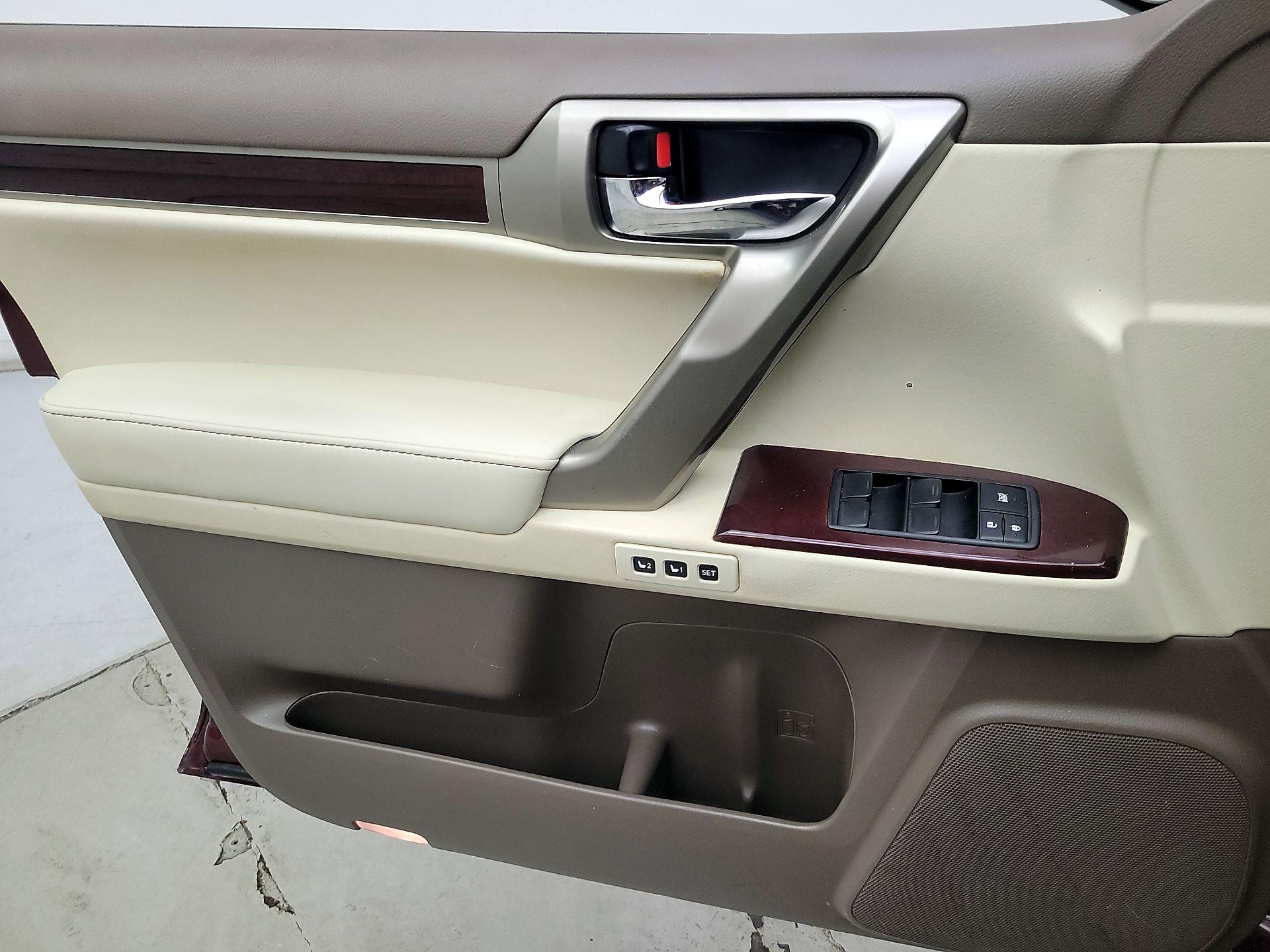 Thumbnail: 2019 Lexus GX - 12