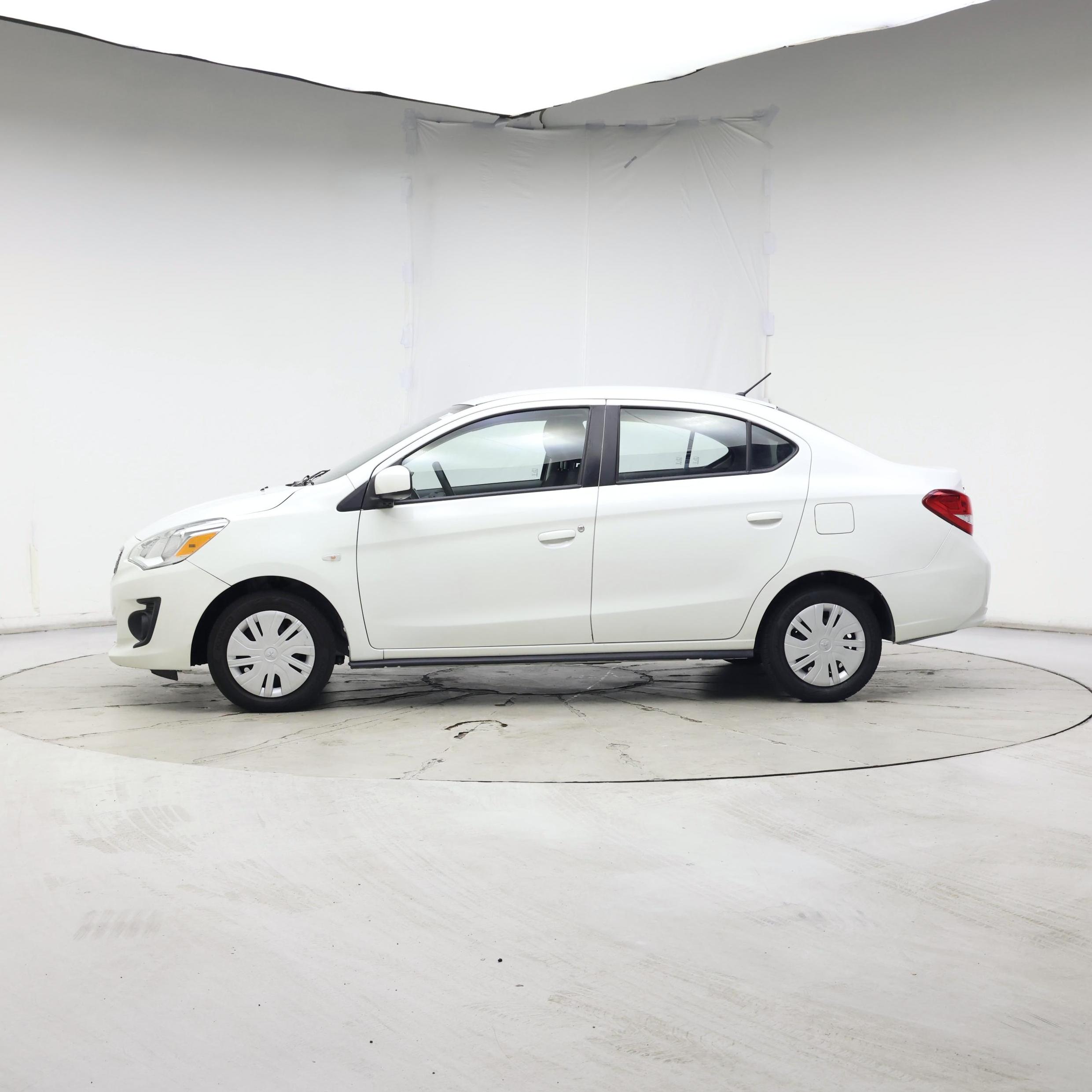 Thumbnail: 2020 Mitsubishi Mirage G4 - 3