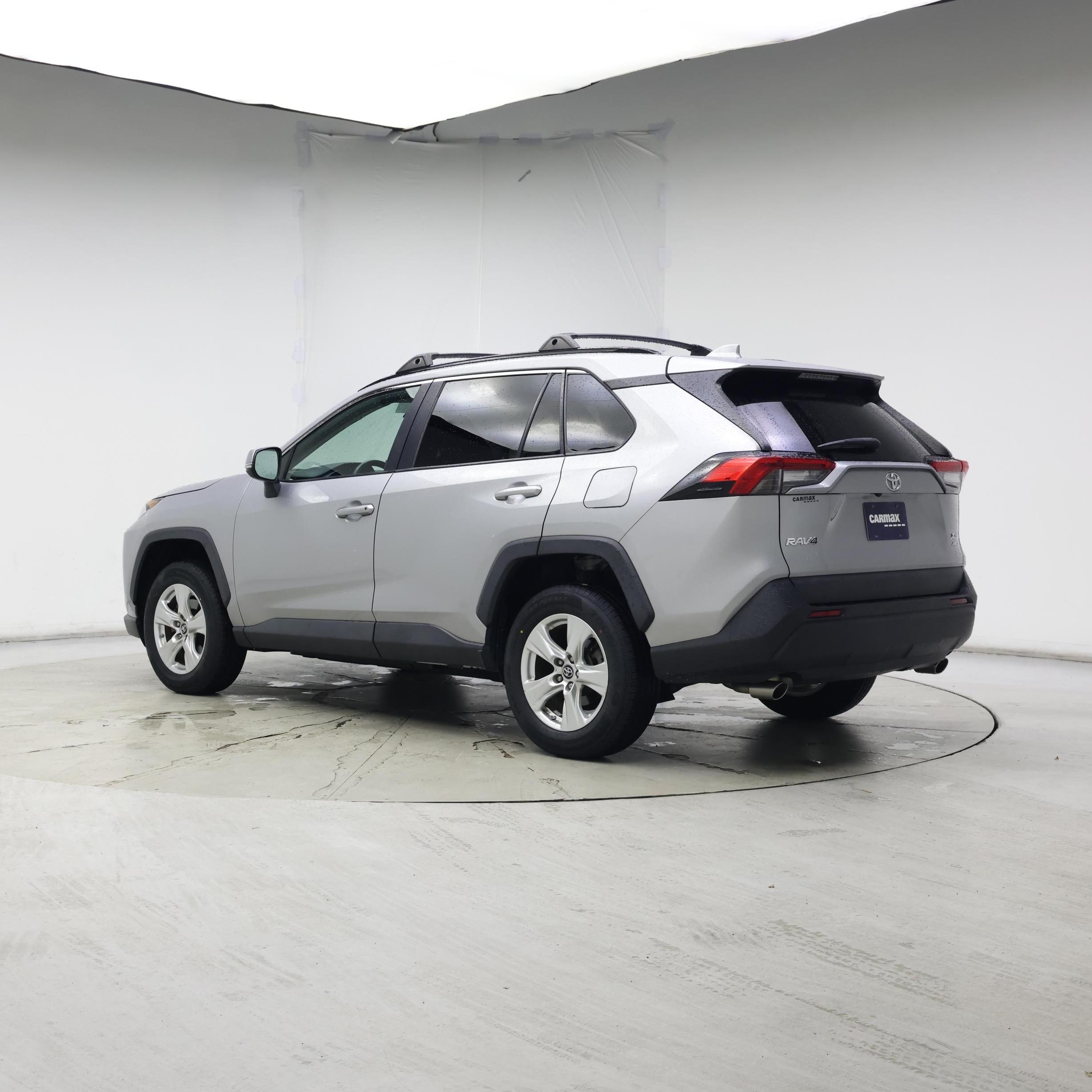 Thumbnail: 2020 Toyota RAV4 - 2