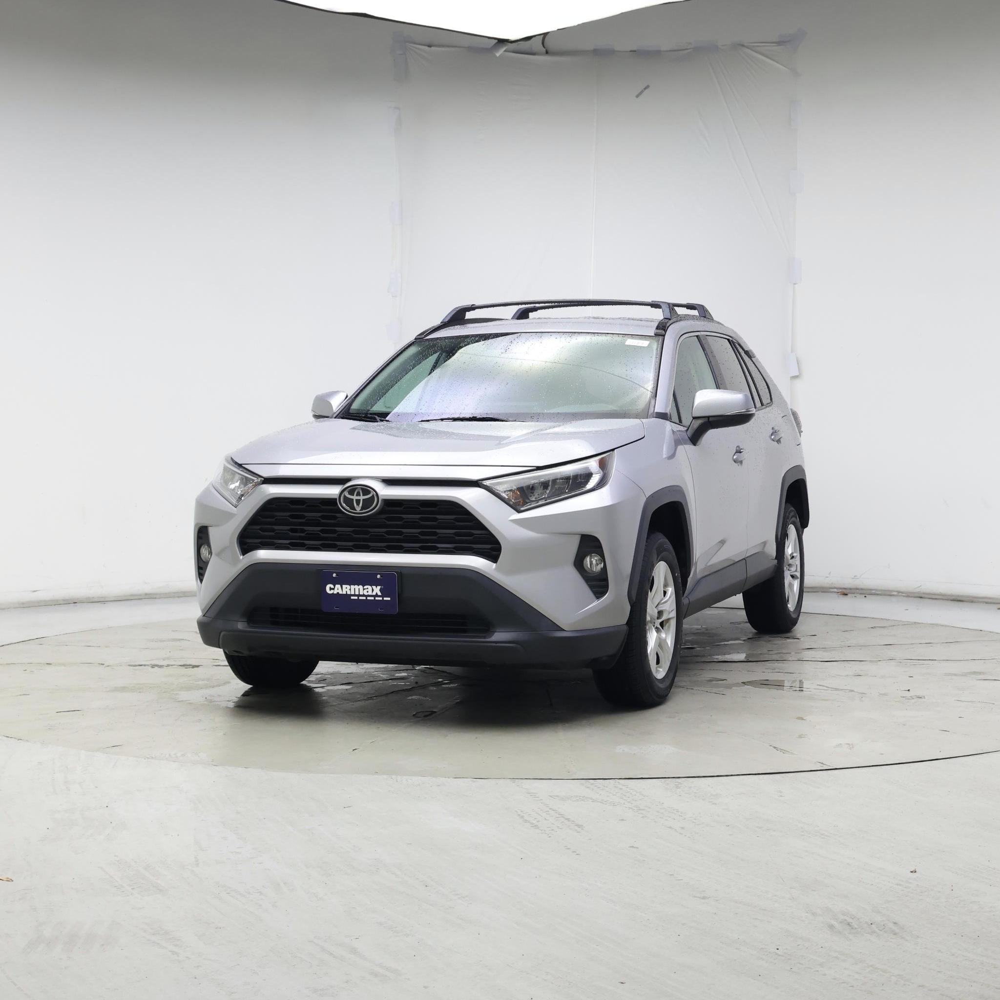 Thumbnail: 2020 Toyota RAV4 - 4