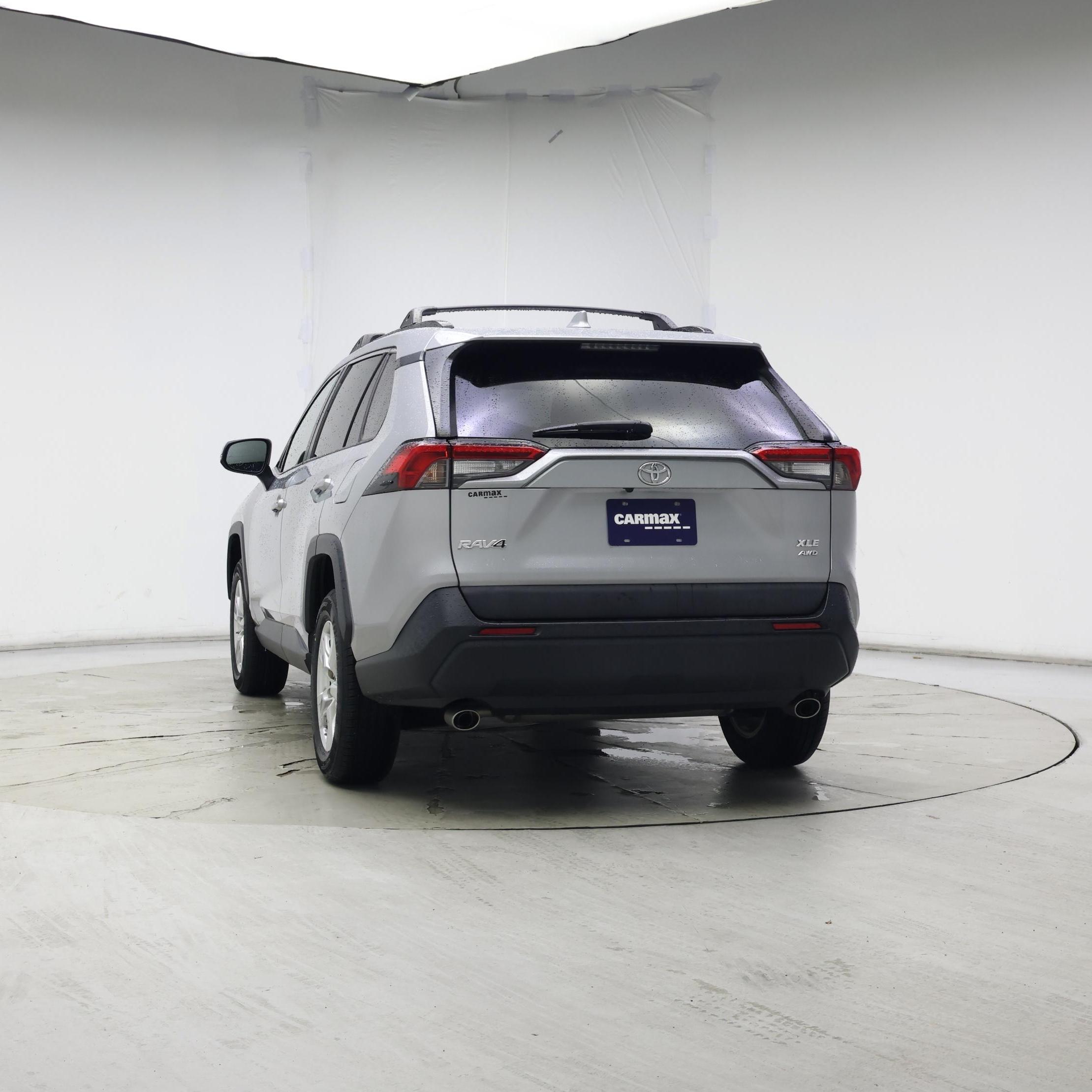 Thumbnail: 2020 Toyota RAV4 - 6