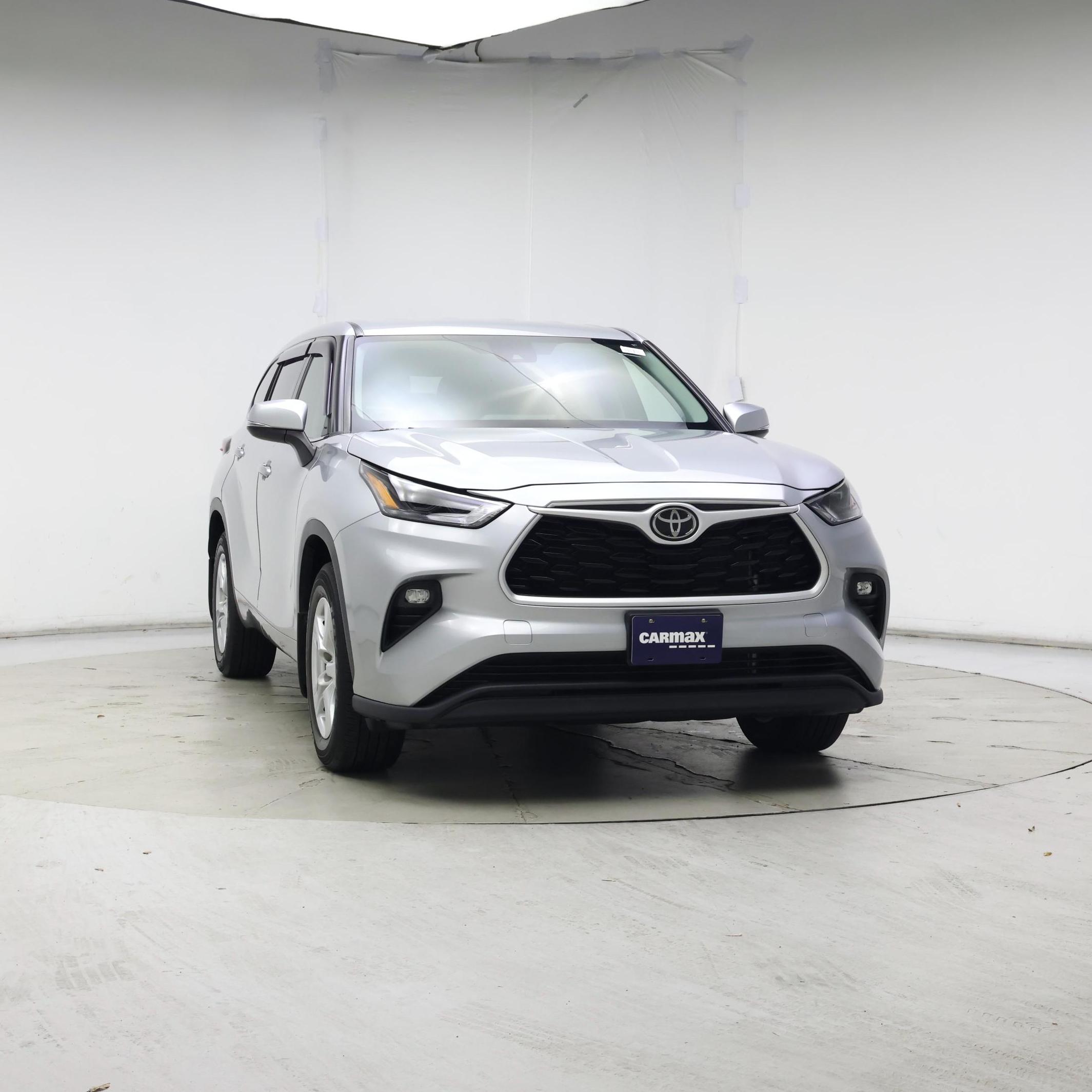 Thumbnail: 2022 Toyota Highlander - 5