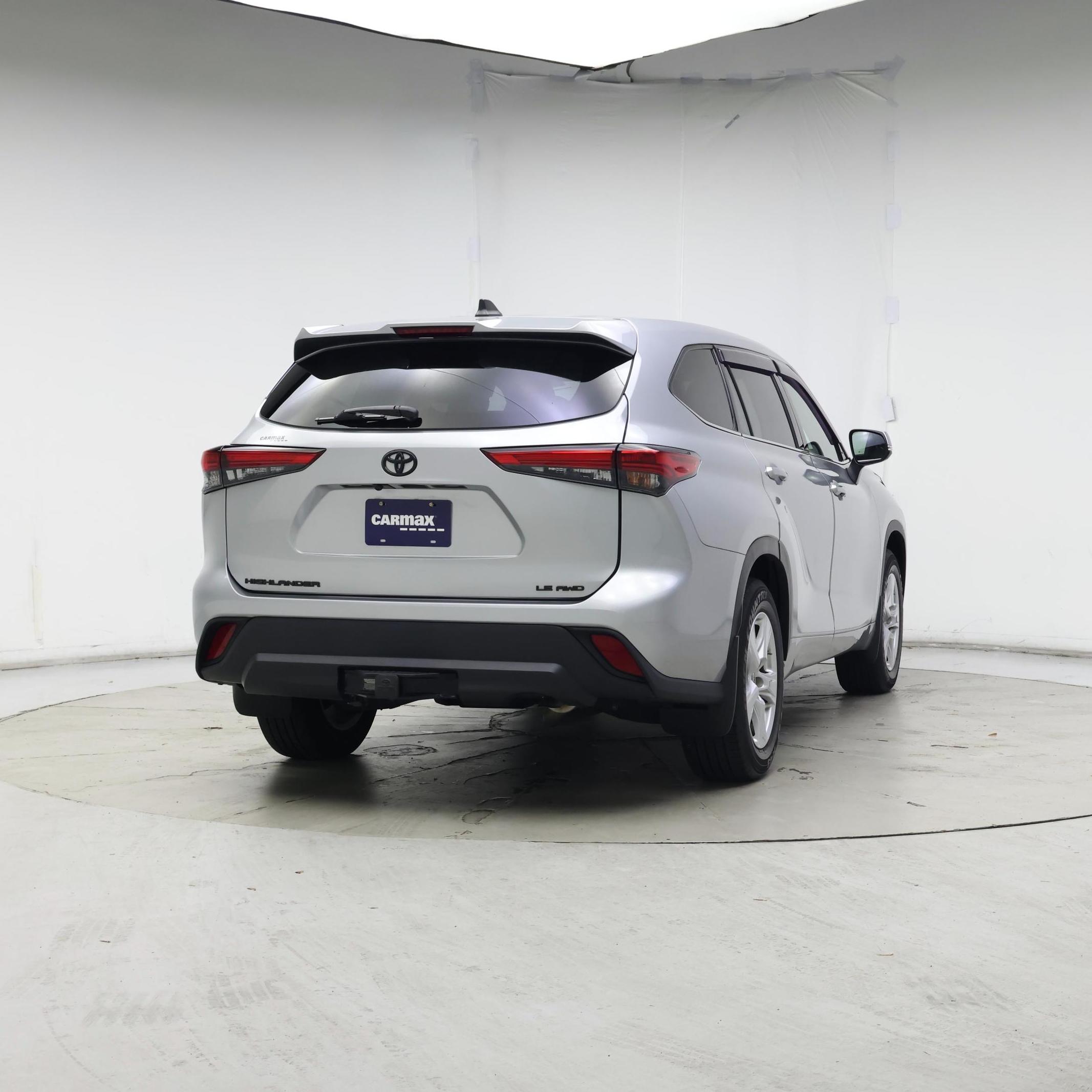 Thumbnail: 2022 Toyota Highlander - 8