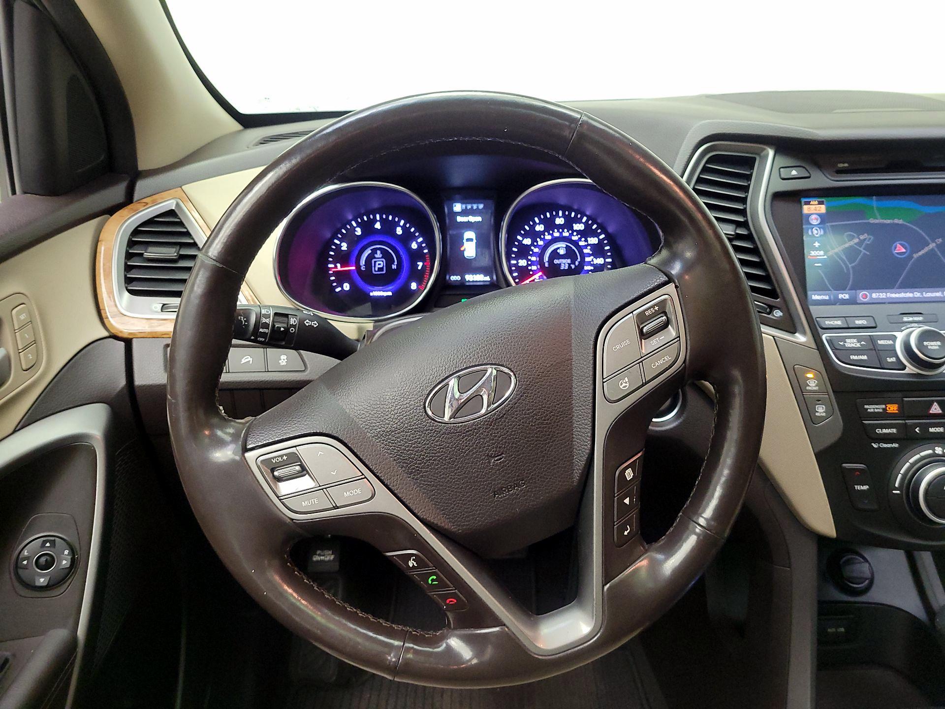 Thumbnail: 2014 Hyundai Santa Fe - 10