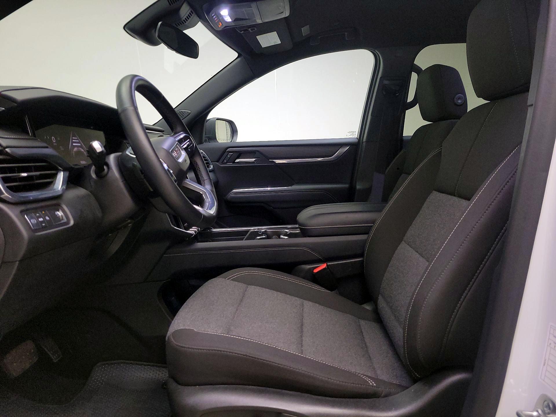 Thumbnail: 2025 GMC Acadia - 11