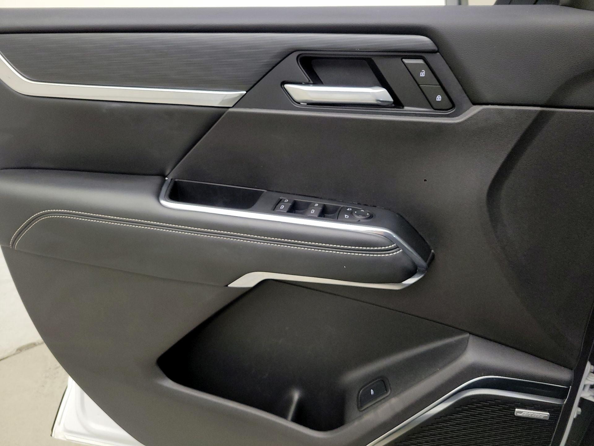 Thumbnail: 2025 GMC Acadia - 12