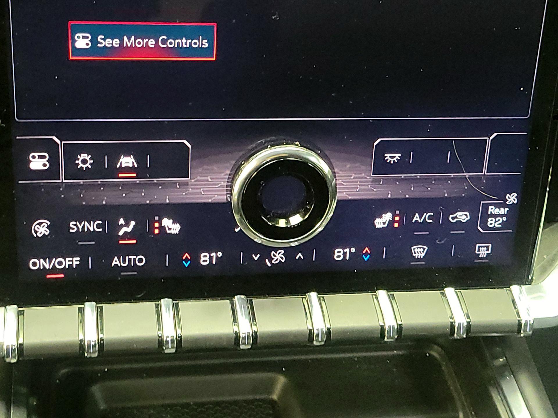 Thumbnail: 2025 GMC Acadia - 17