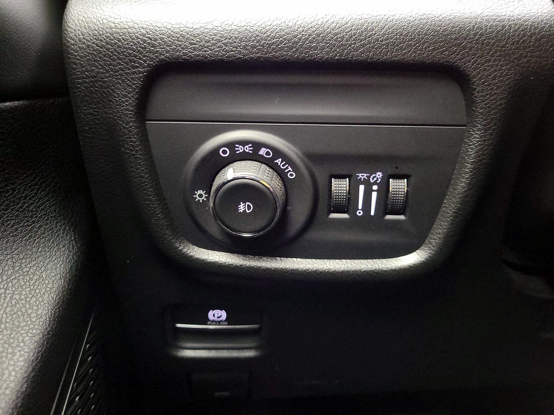 Thumbnail: 2023 Jeep Grand Cherokee - 13