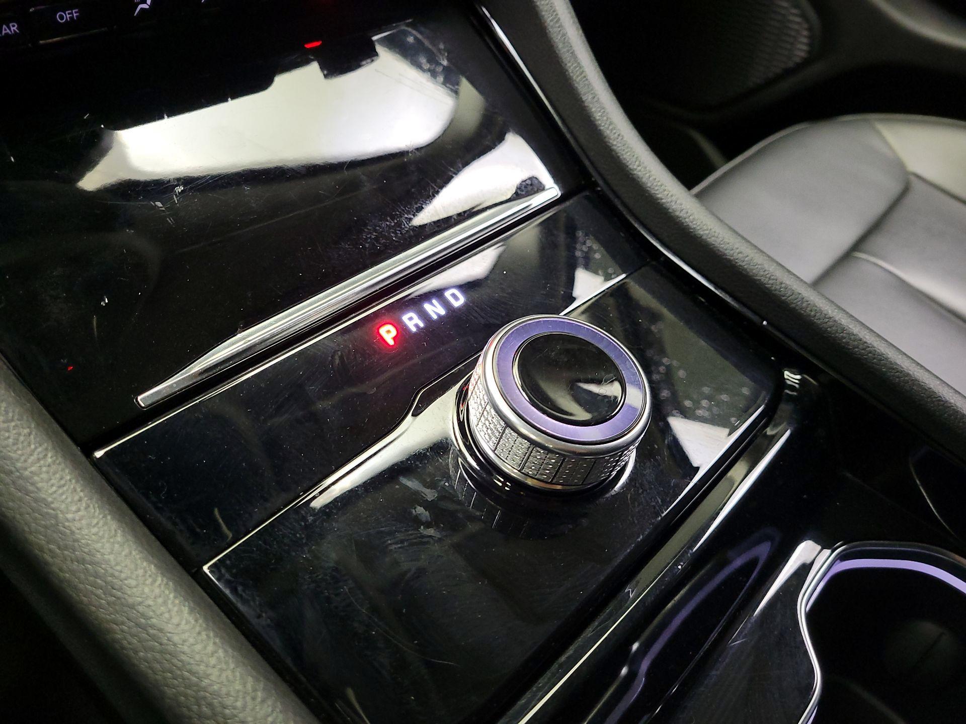 Thumbnail: 2023 Jeep Grand Cherokee - 18