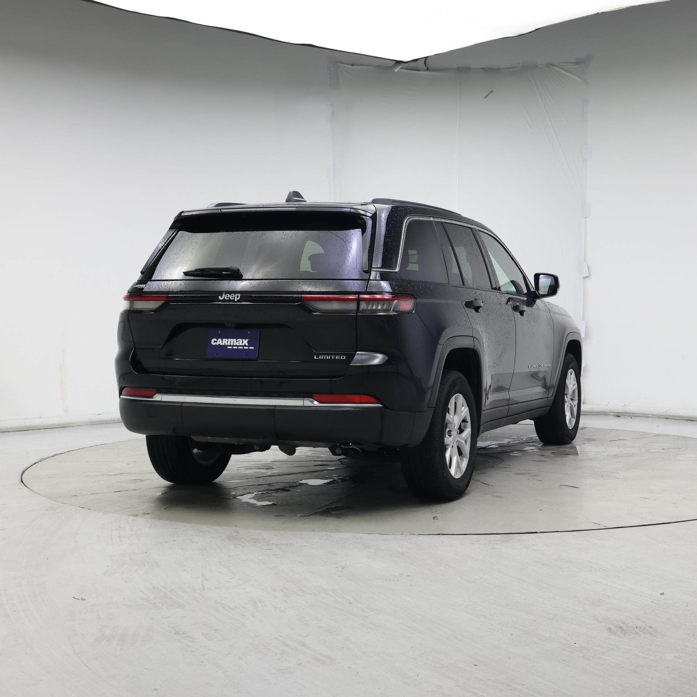 Thumbnail: 2023 Jeep Grand Cherokee - 8