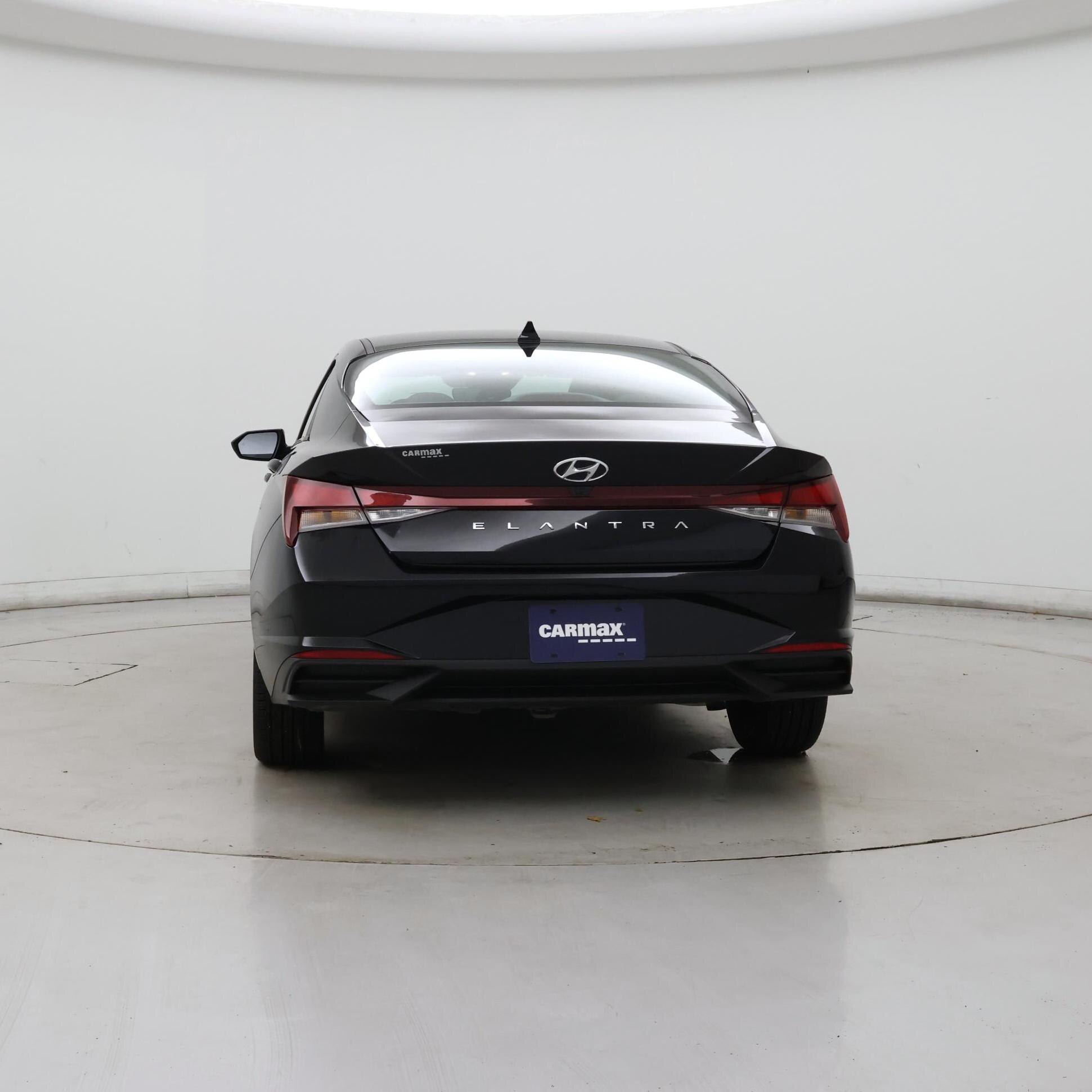 Thumbnail: 2023 Hyundai Elantra - 6