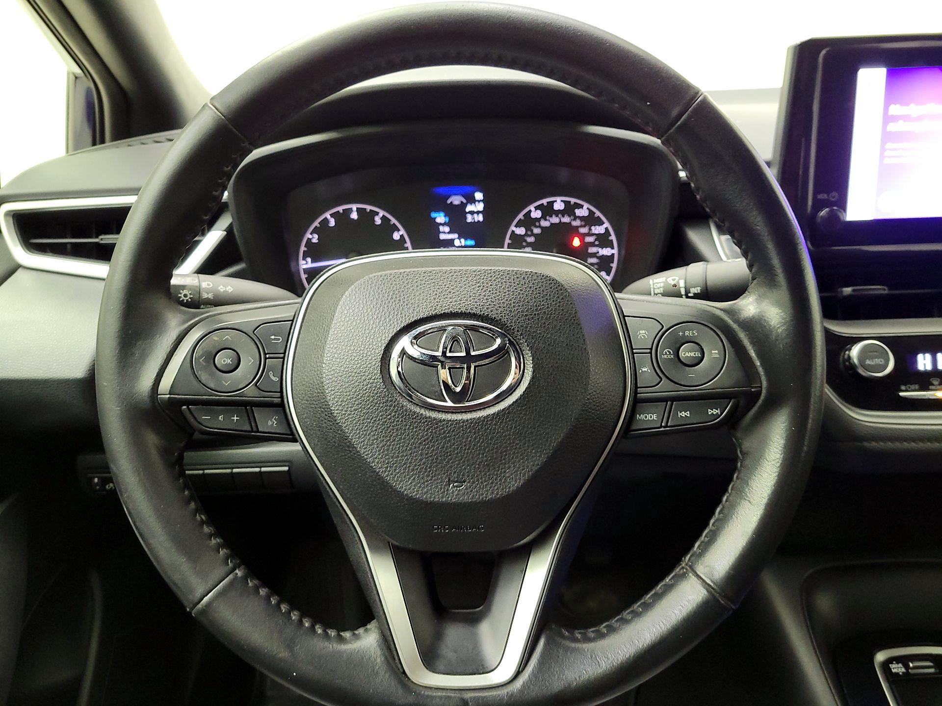 Thumbnail: 2023 Toyota Corolla - 10