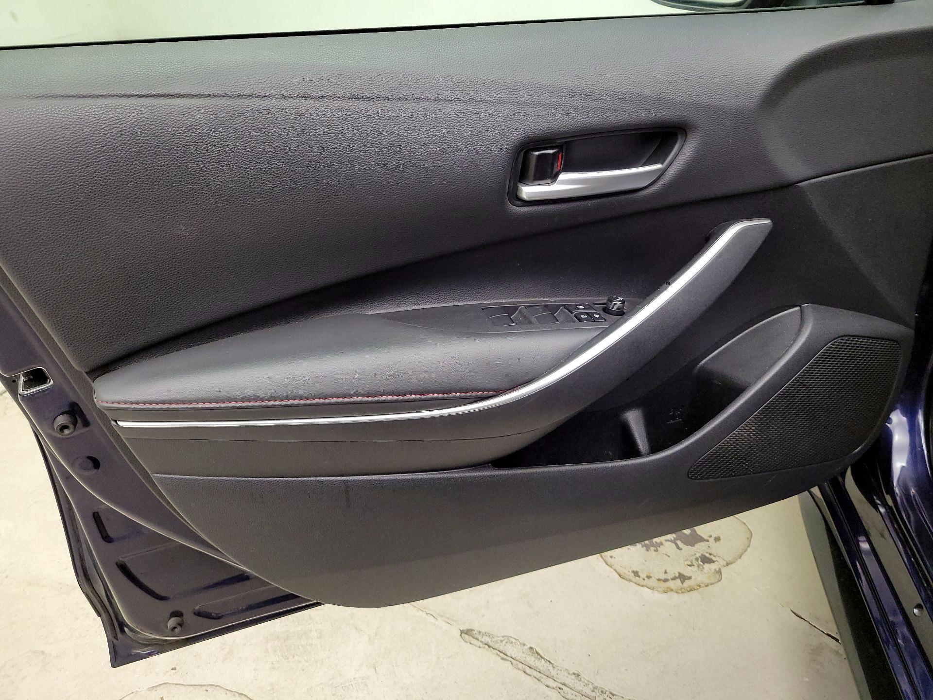 Thumbnail: 2023 Toyota Corolla - 12