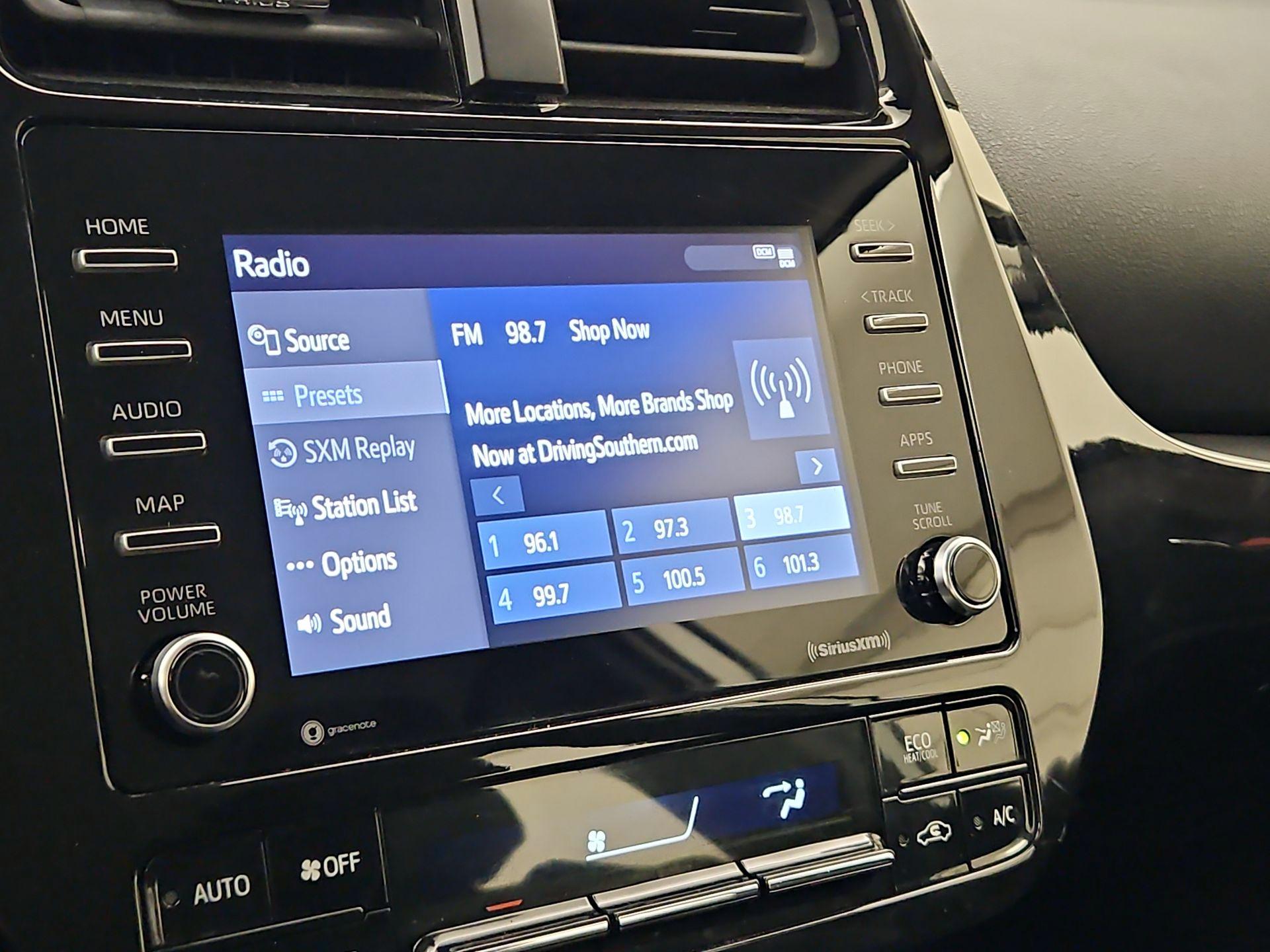 Thumbnail: 2022 Toyota Prius - 15