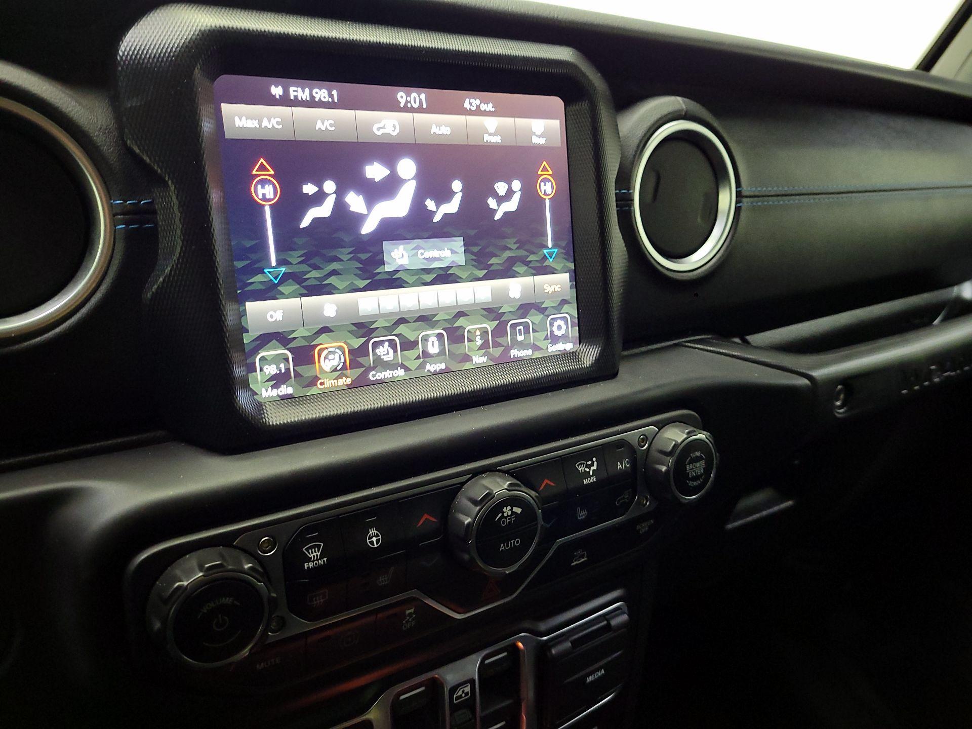 Thumbnail: 2023 Jeep Wrangler - 17