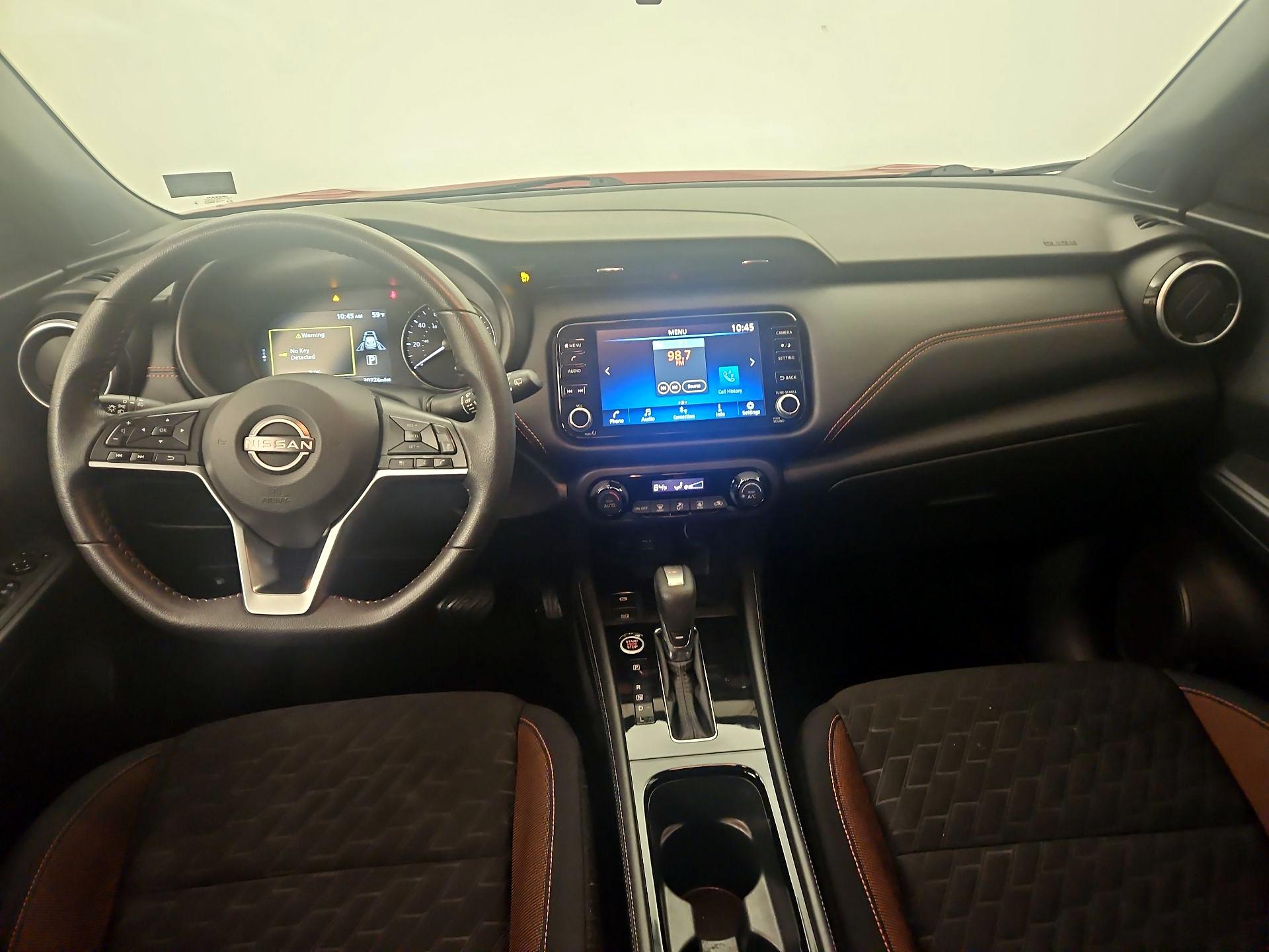 Thumbnail: 2023 Nissan Kicks - 9