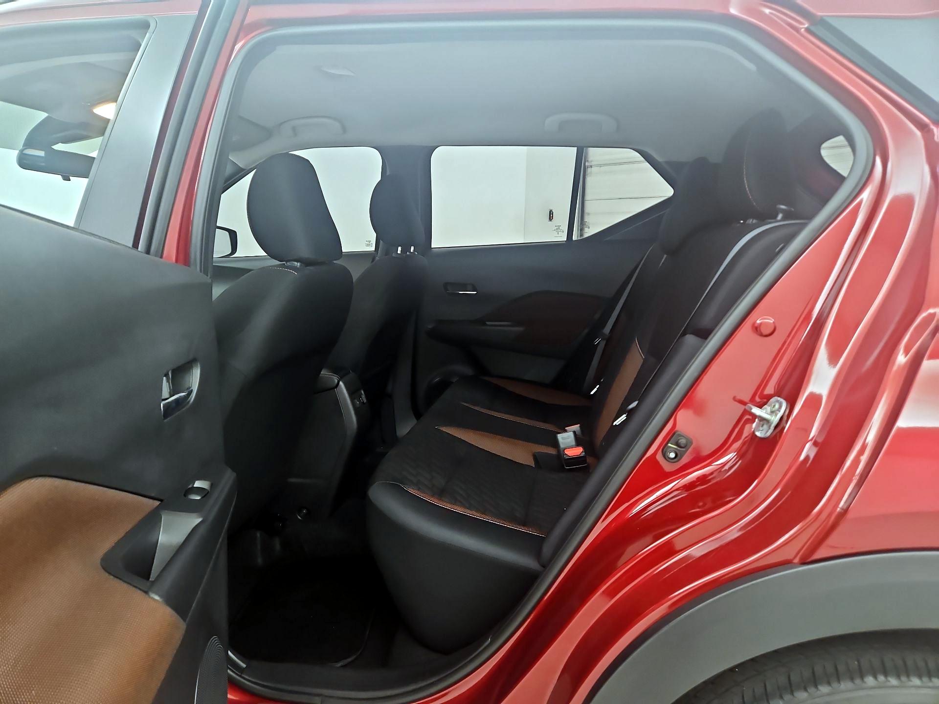 Thumbnail: 2023 Nissan Kicks - 19