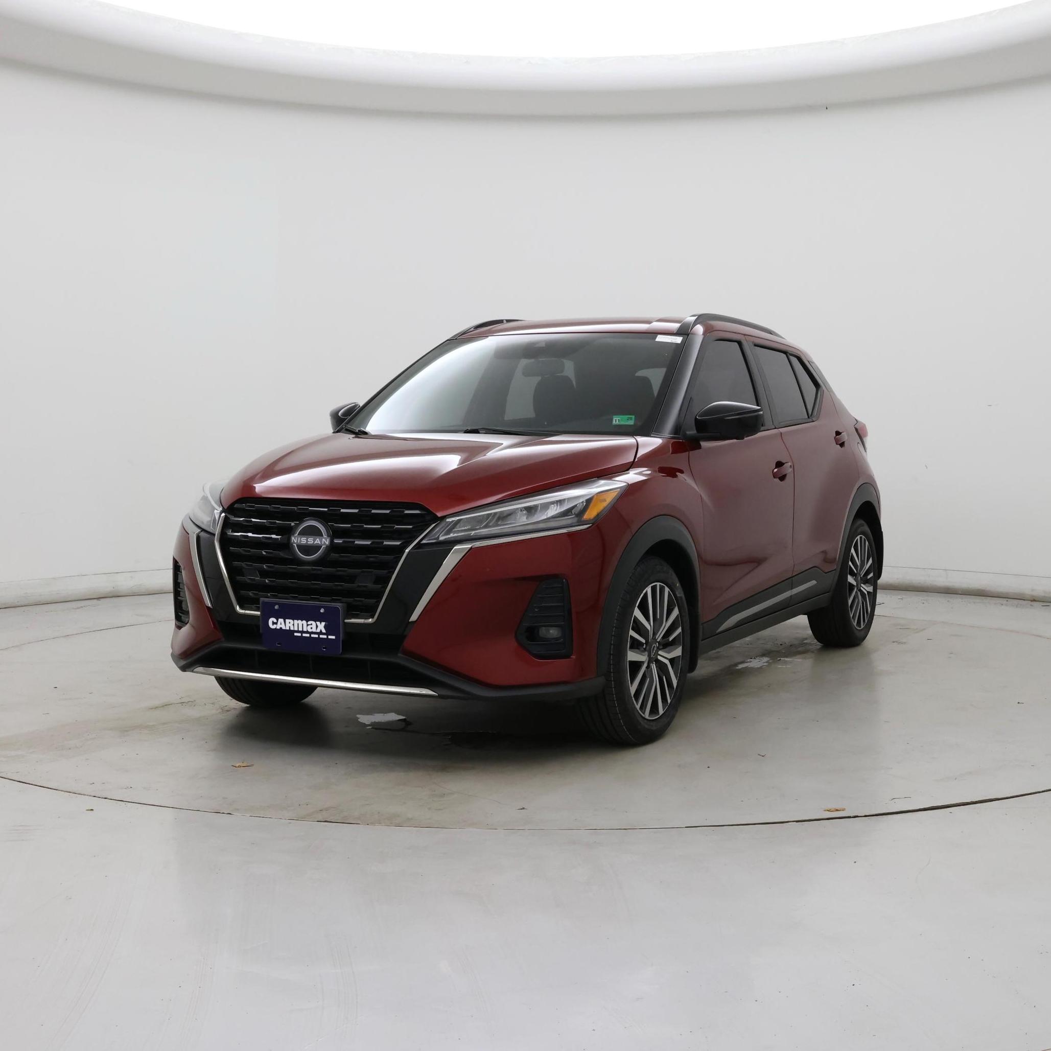 Thumbnail: 2023 Nissan Kicks - 4
